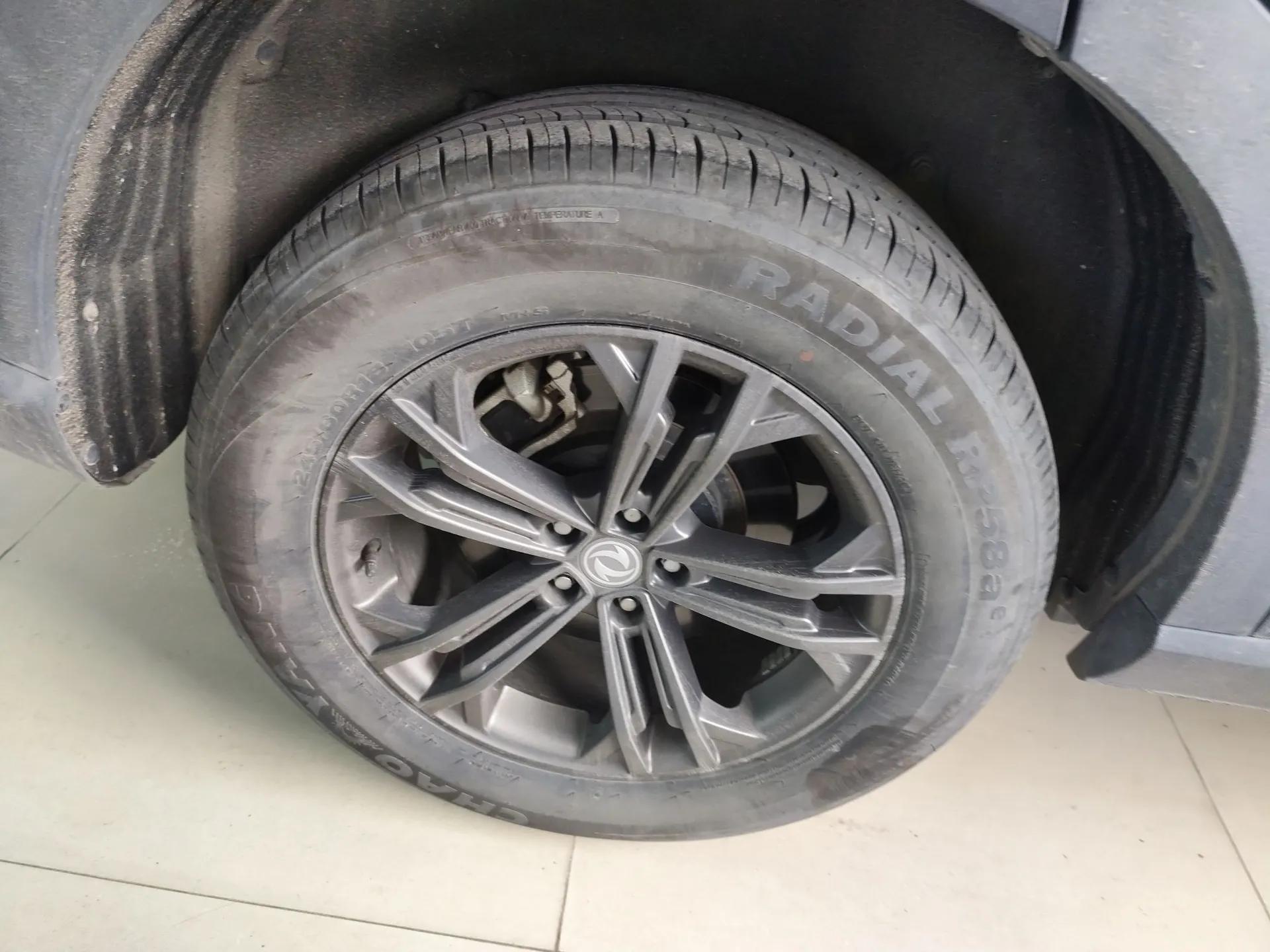 Dongfeng Fengon ix7 2020 2.0 TGDI Automatic Two-Wheel Drive Urban Luxury Edition — миниатюра 10