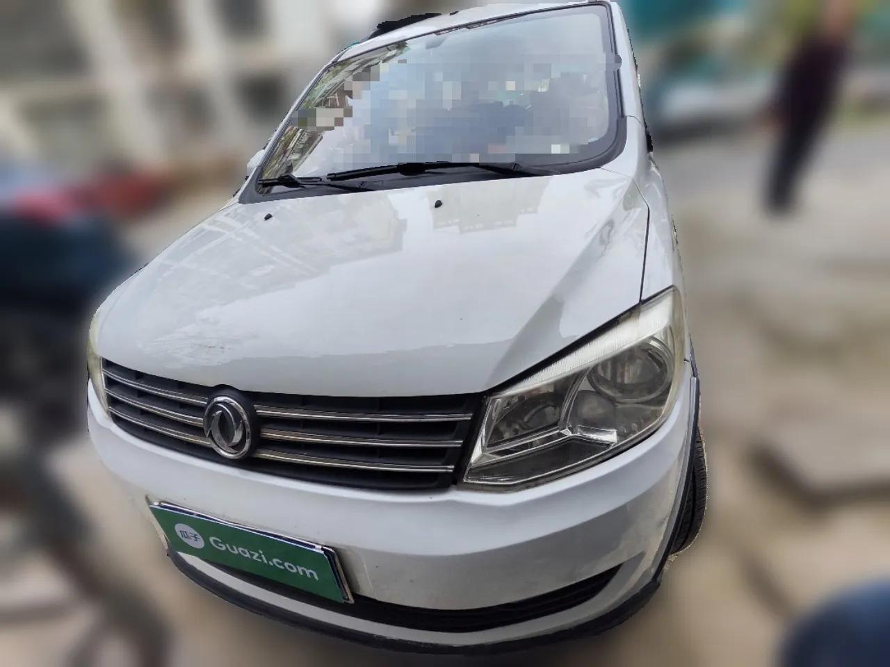 Dongfeng Fengon 350 2014 1.5L Manual Base Version — миниатюра 2