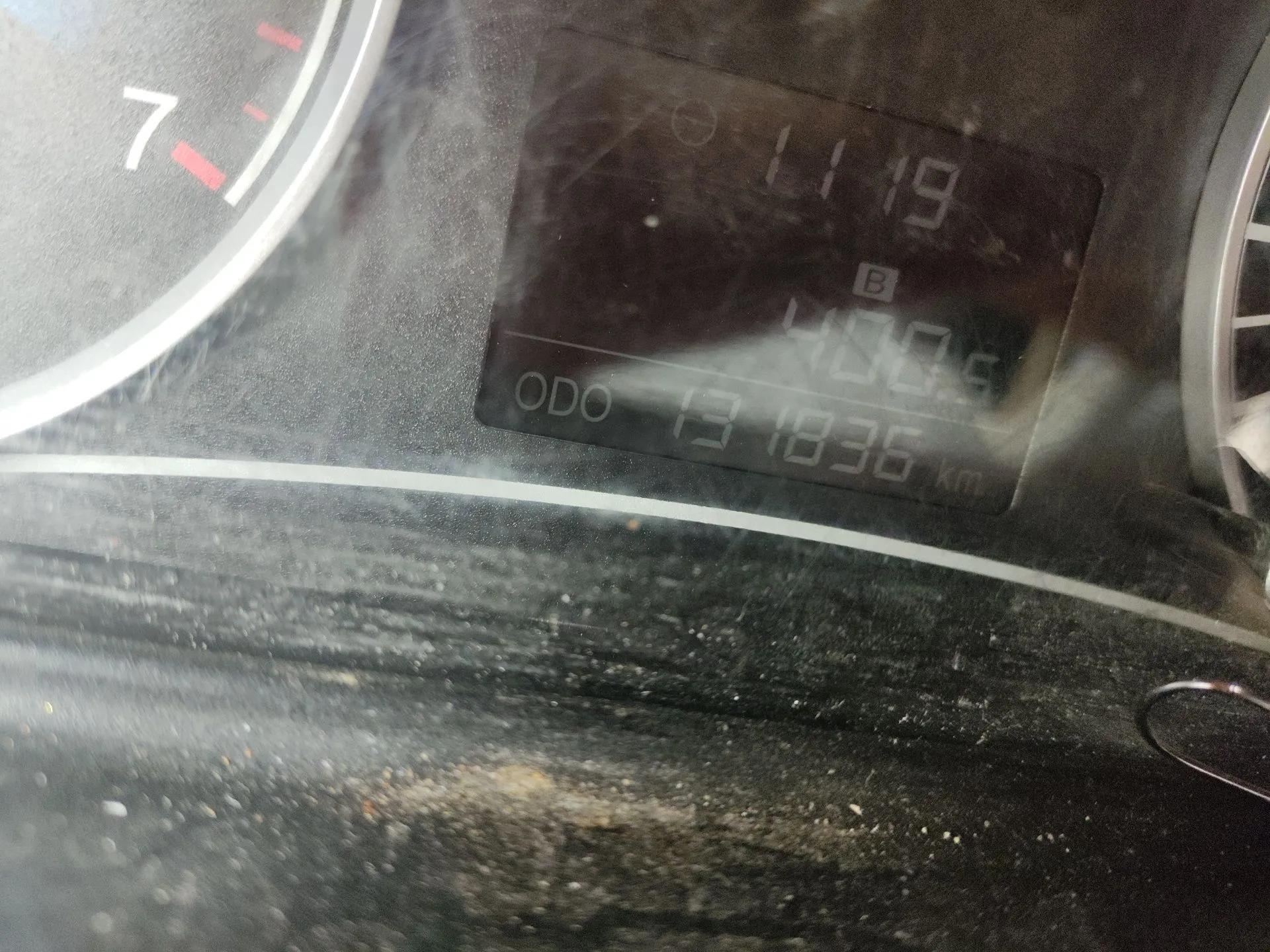 Dongfeng Fengon 350 2014 1.5L Manual Base Version — миниатюра 13