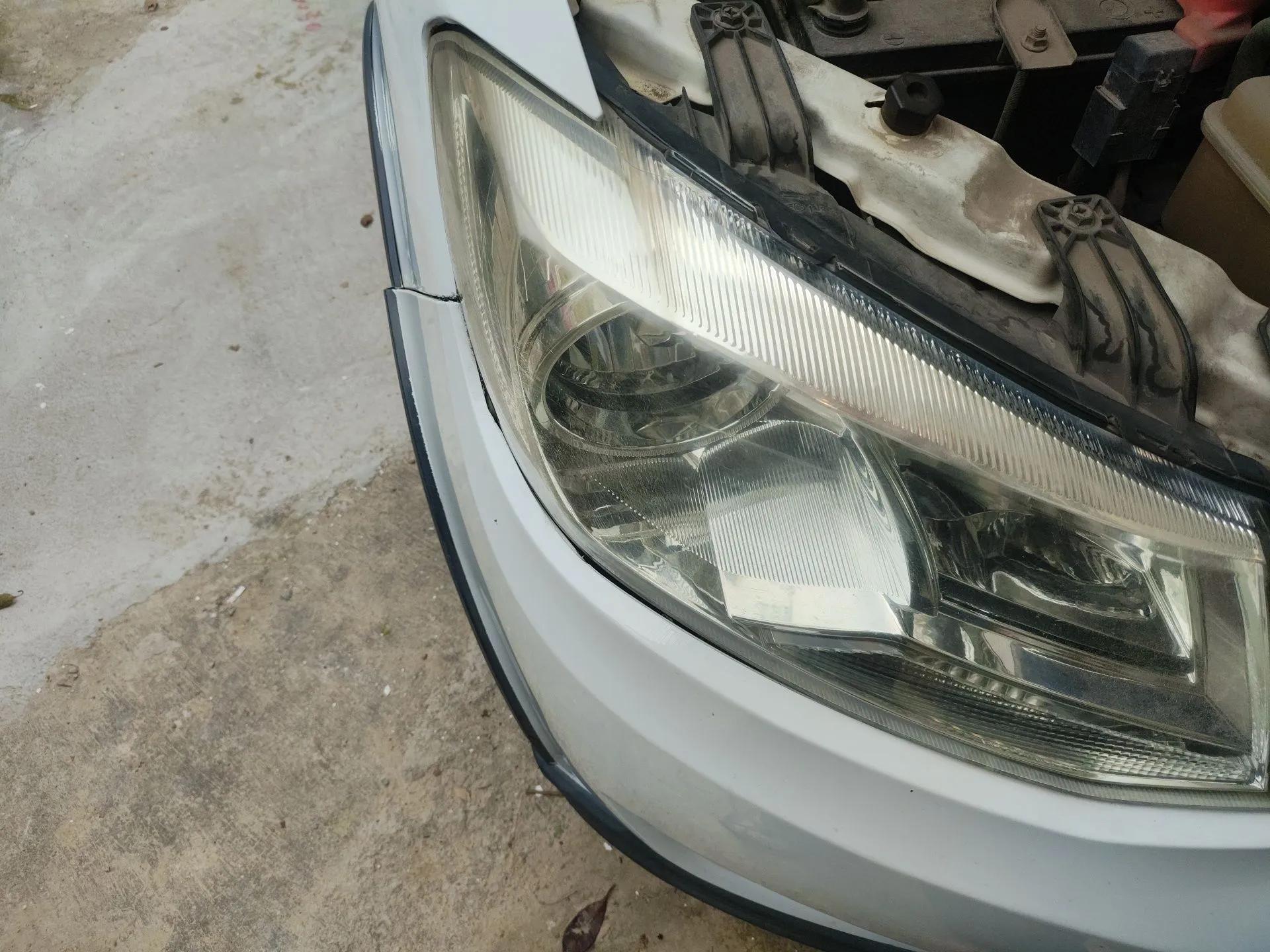Dongfeng Fengon 350 2014 1.5L Manual Base Version — миниатюра 7