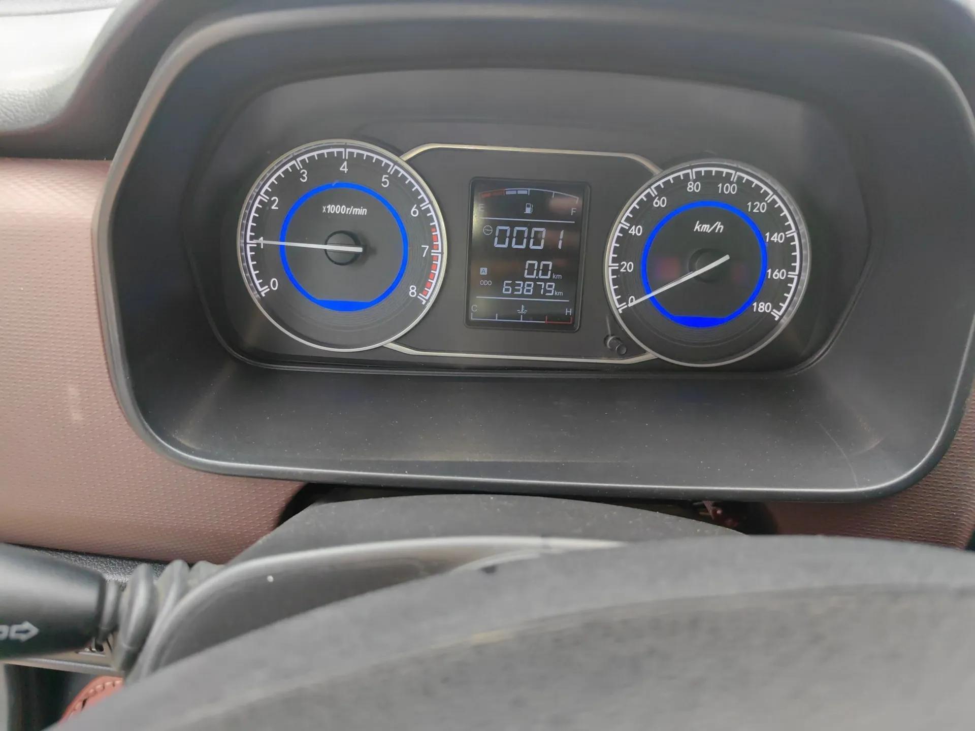 Dongfeng Xiaokang C56 2020 1.5L Luxury Model I DK15C — миниатюра 8