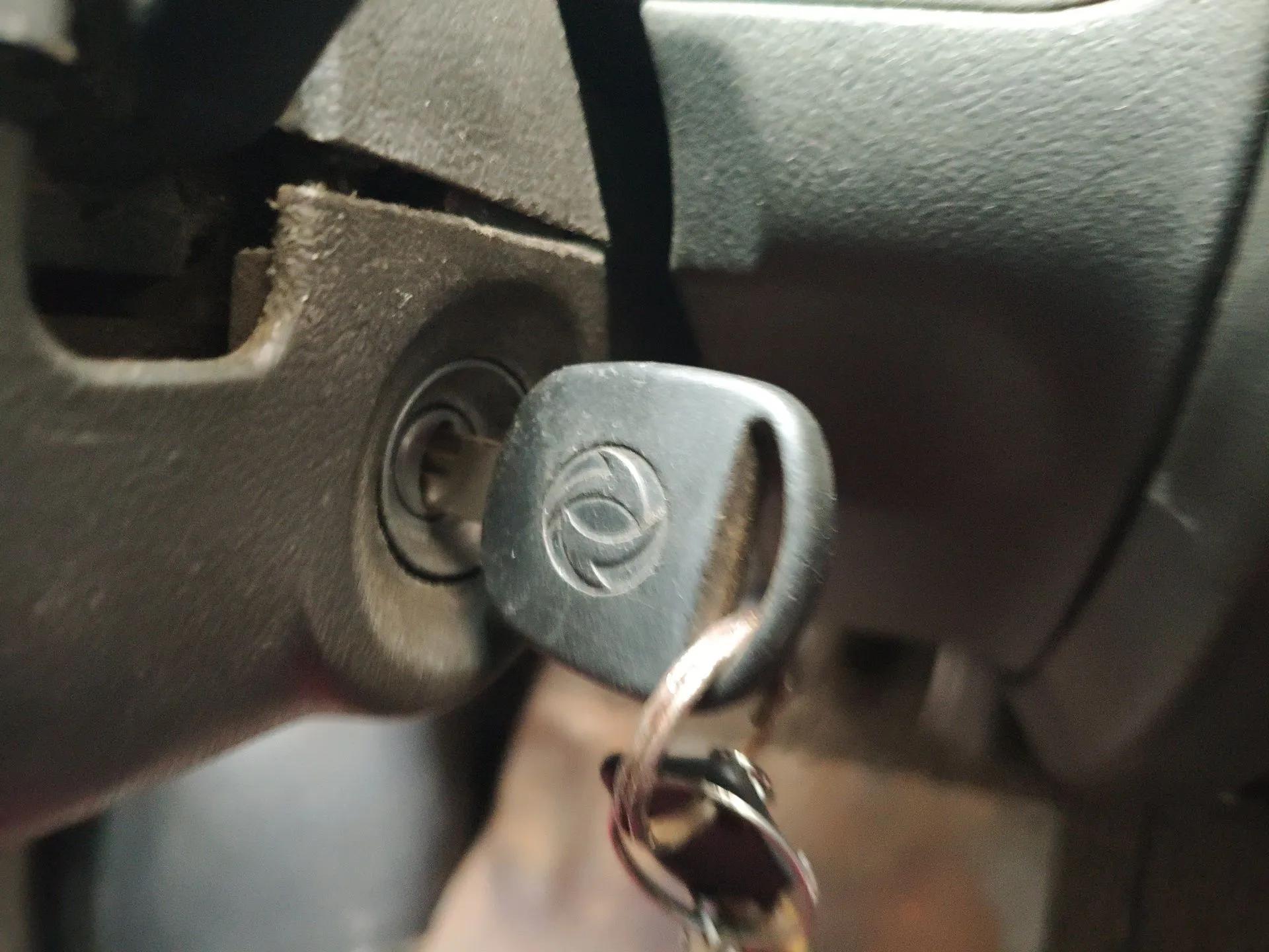 Dongfeng Xiaokang K07II 2007 1.0L Base Version BG10-01 — миниатюра 9