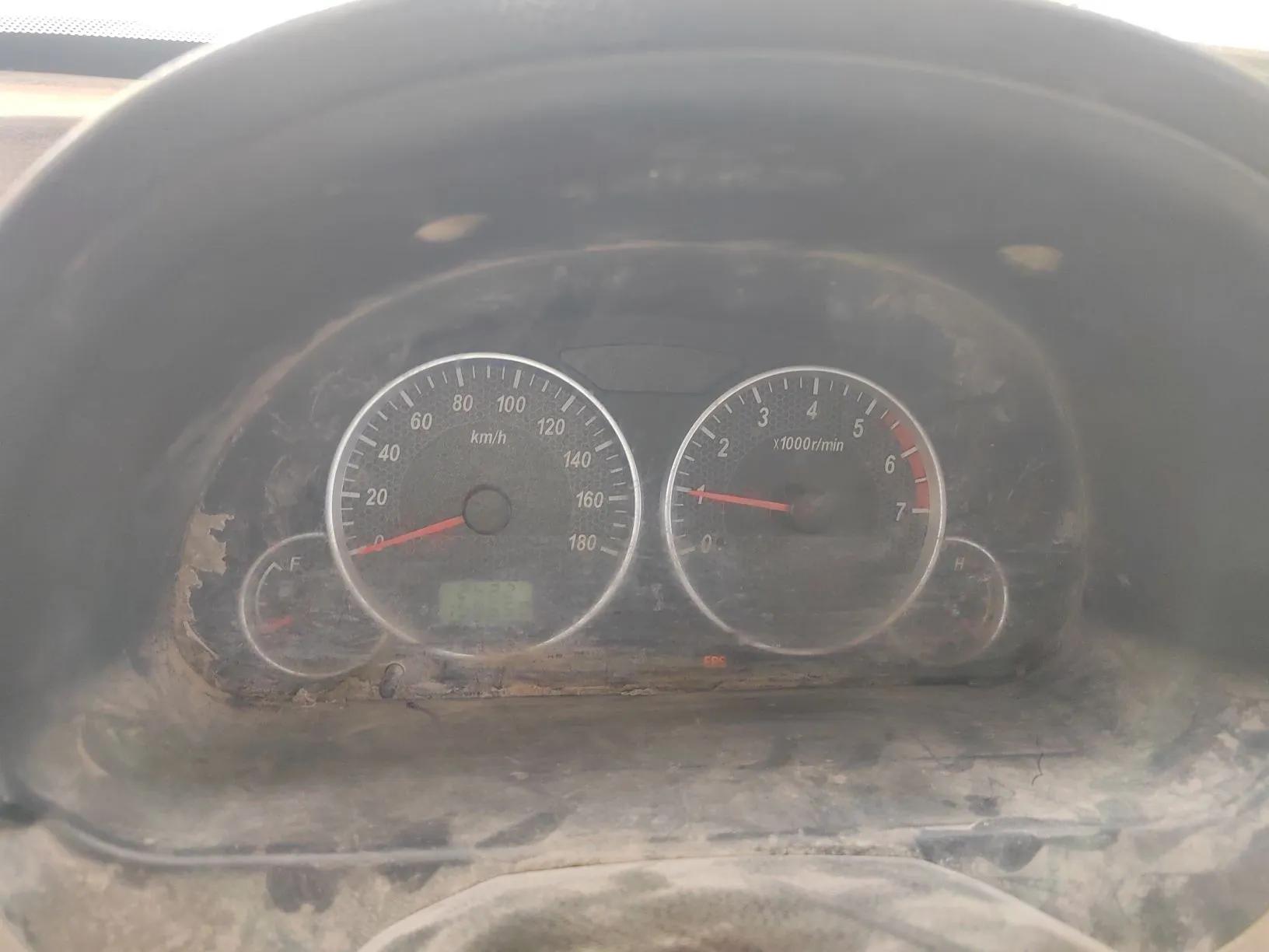 Dongfeng Xiaokang C37 2012 1.4L Standard Edition DK13-06 — миниатюра 12
