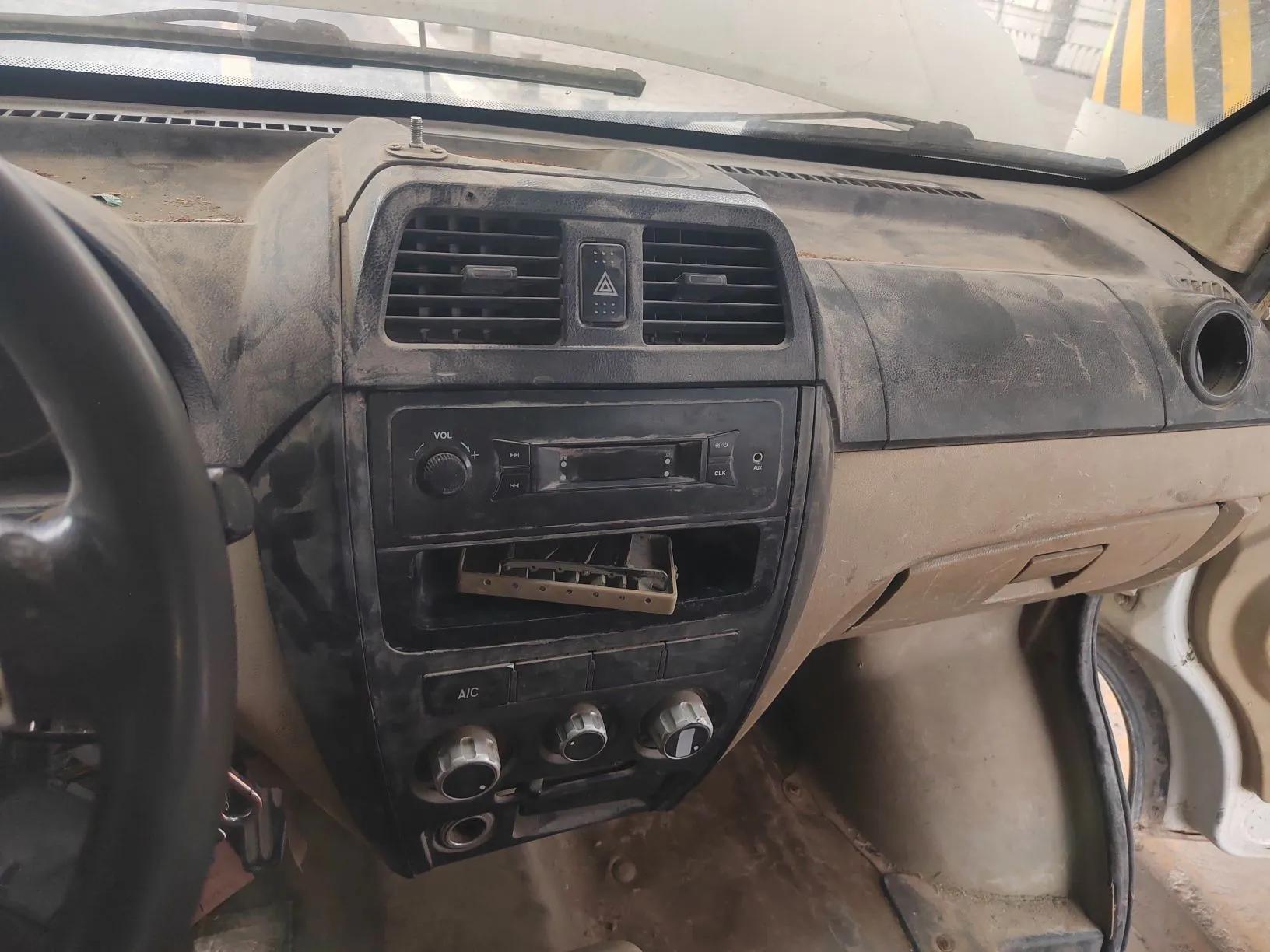 Dongfeng Xiaokang C37 2012 1.4L Standard Edition DK13-06 — миниатюра 14