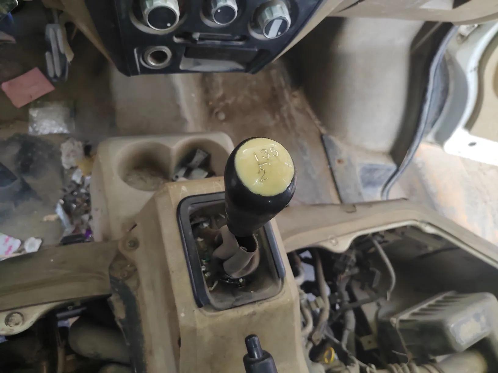 Dongfeng Xiaokang C37 2012 1.4L Standard Edition DK13-06 — миниатюра 15