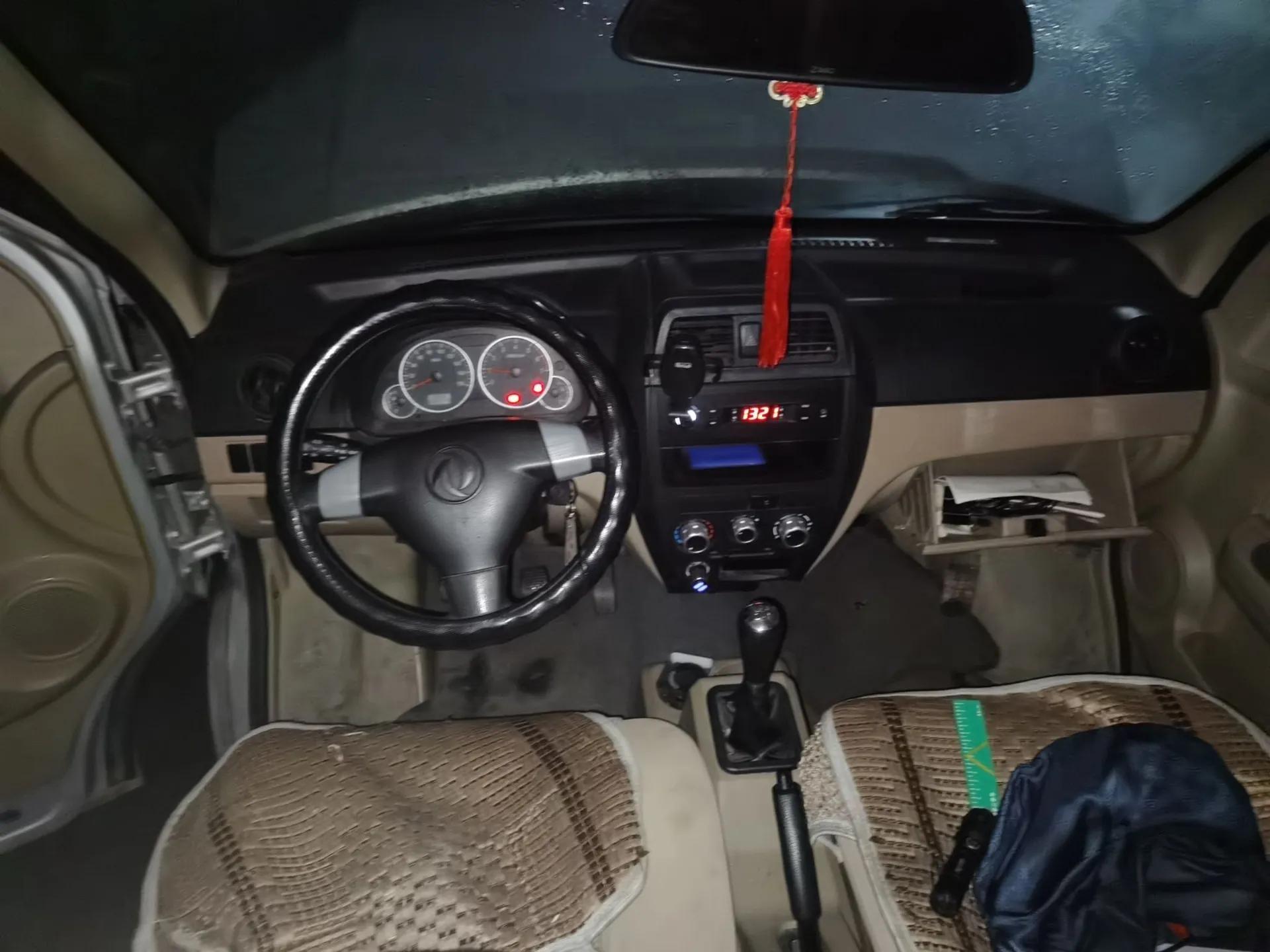 Dongfeng Xiaokang C35 2019 1.5L Base Version II Sedan China VI Emission Standard DK15 — миниатюра 10