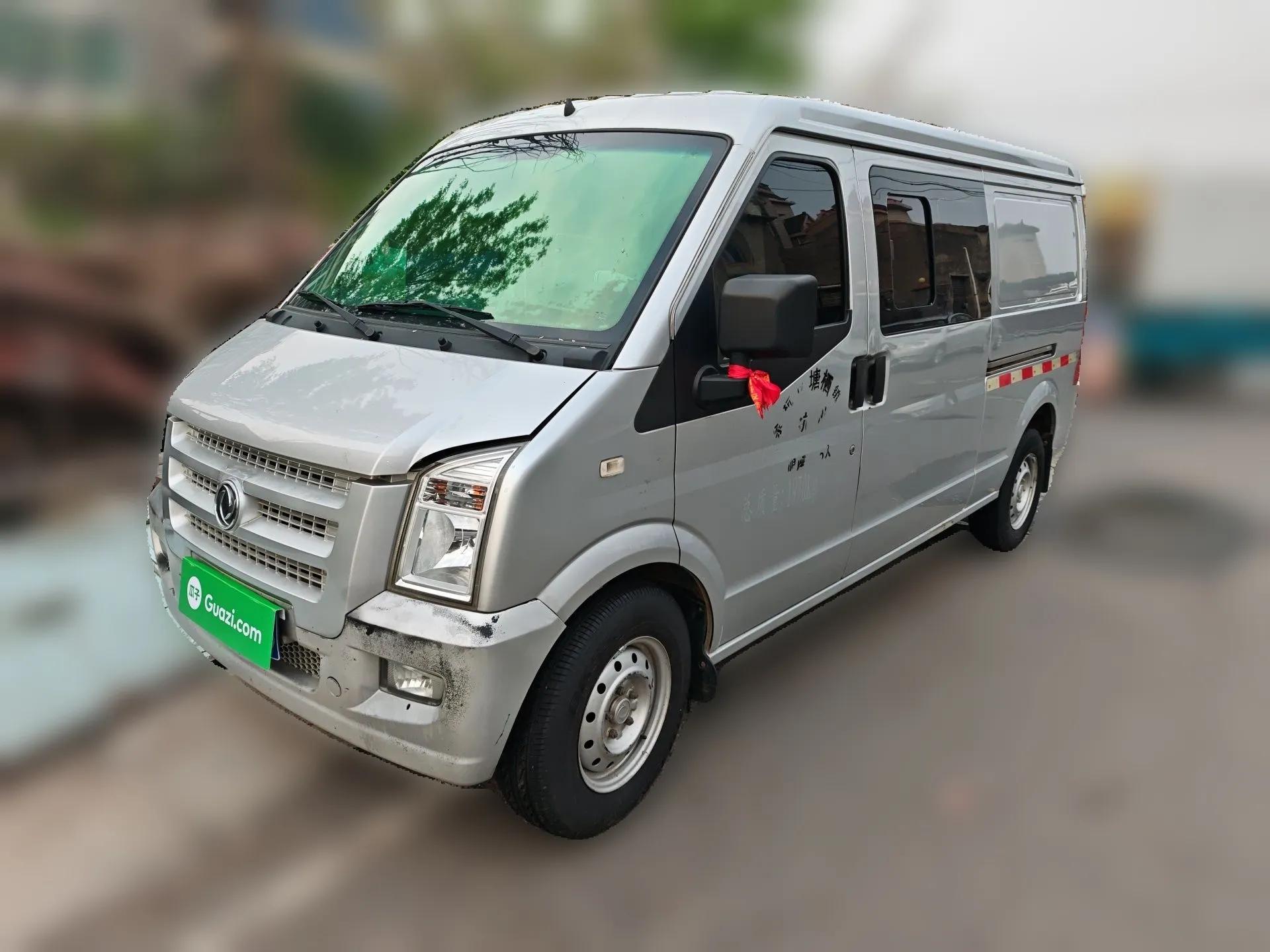 Dongfeng Xiaokang C35 2019 1.5L Base Version II Sedan China VI Emission Standard DK15 — миниатюра 1