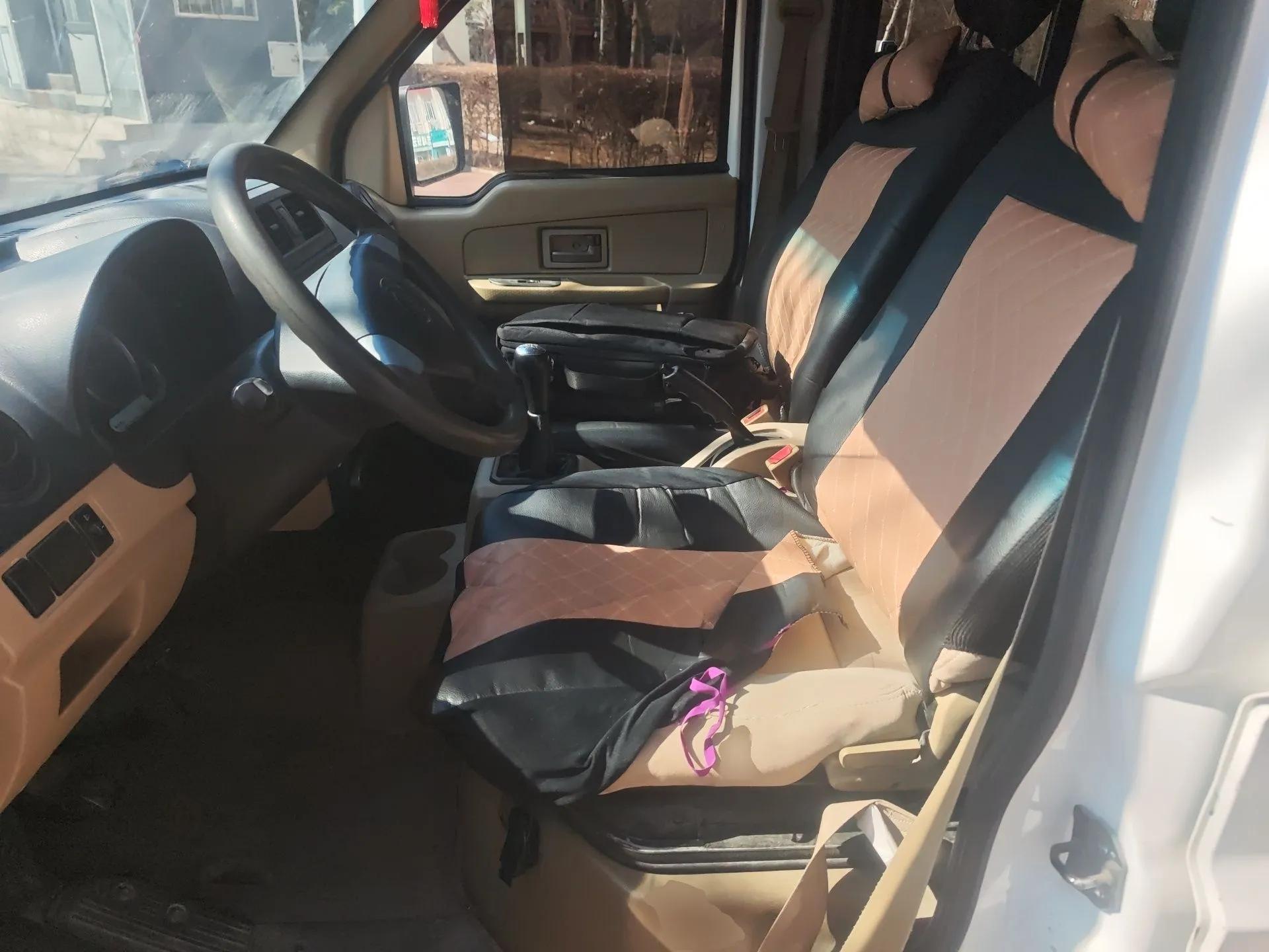 Dongfeng Xiaokang C35 2018 1.5L Base Model II Sedan China V Emission Standard DK15 — миниатюра 16