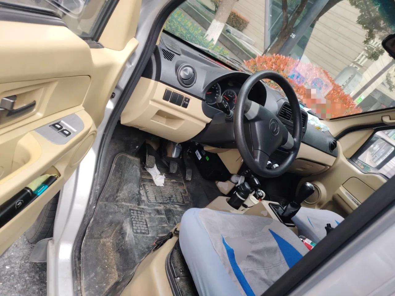 Dongfeng Xiaokang C36 2024 1.5L Standard II — миниатюра 17