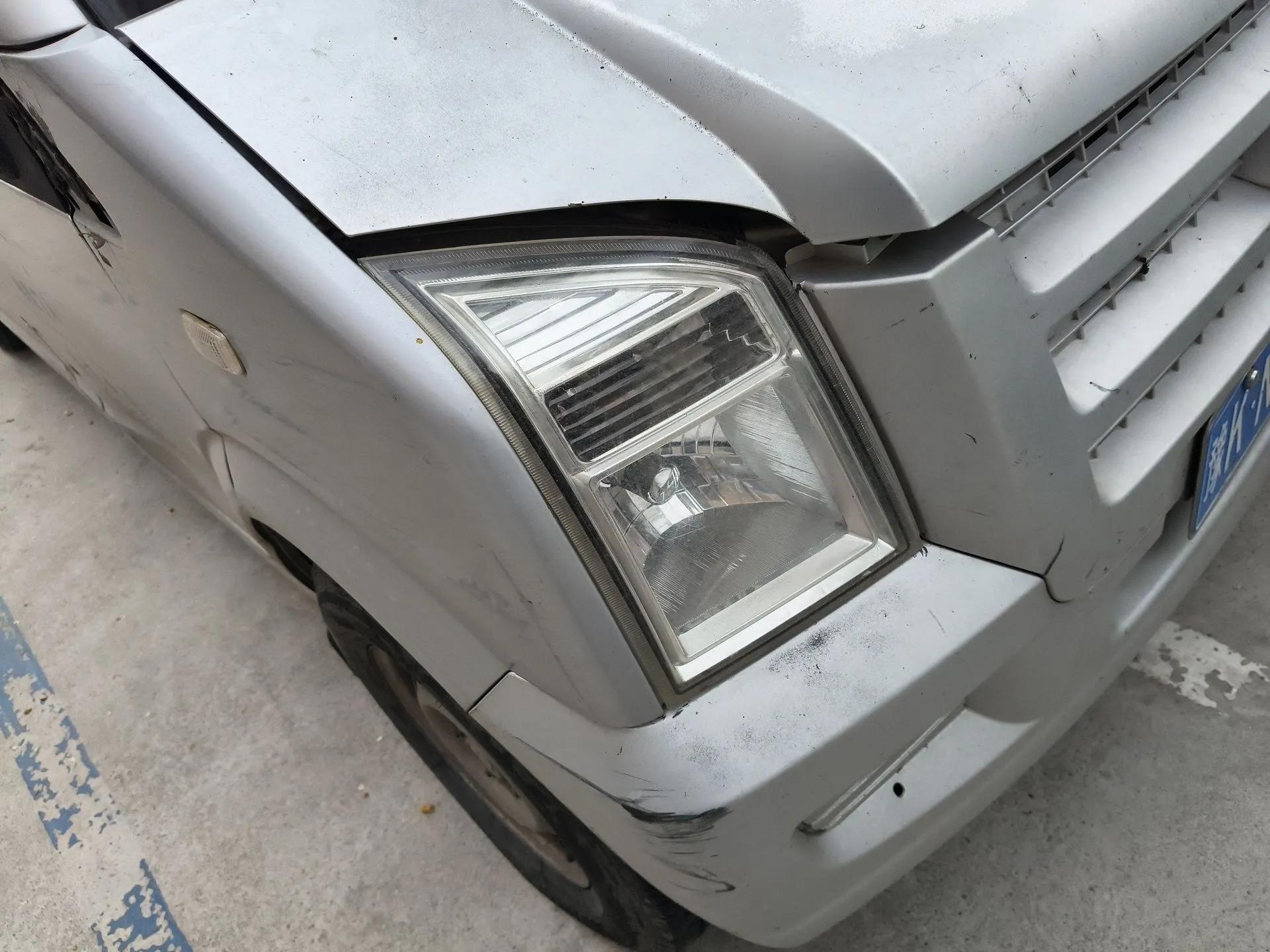 Dongfeng Xiaokang C36 2015 1.5L Base Version DK15-06 — миниатюра 7