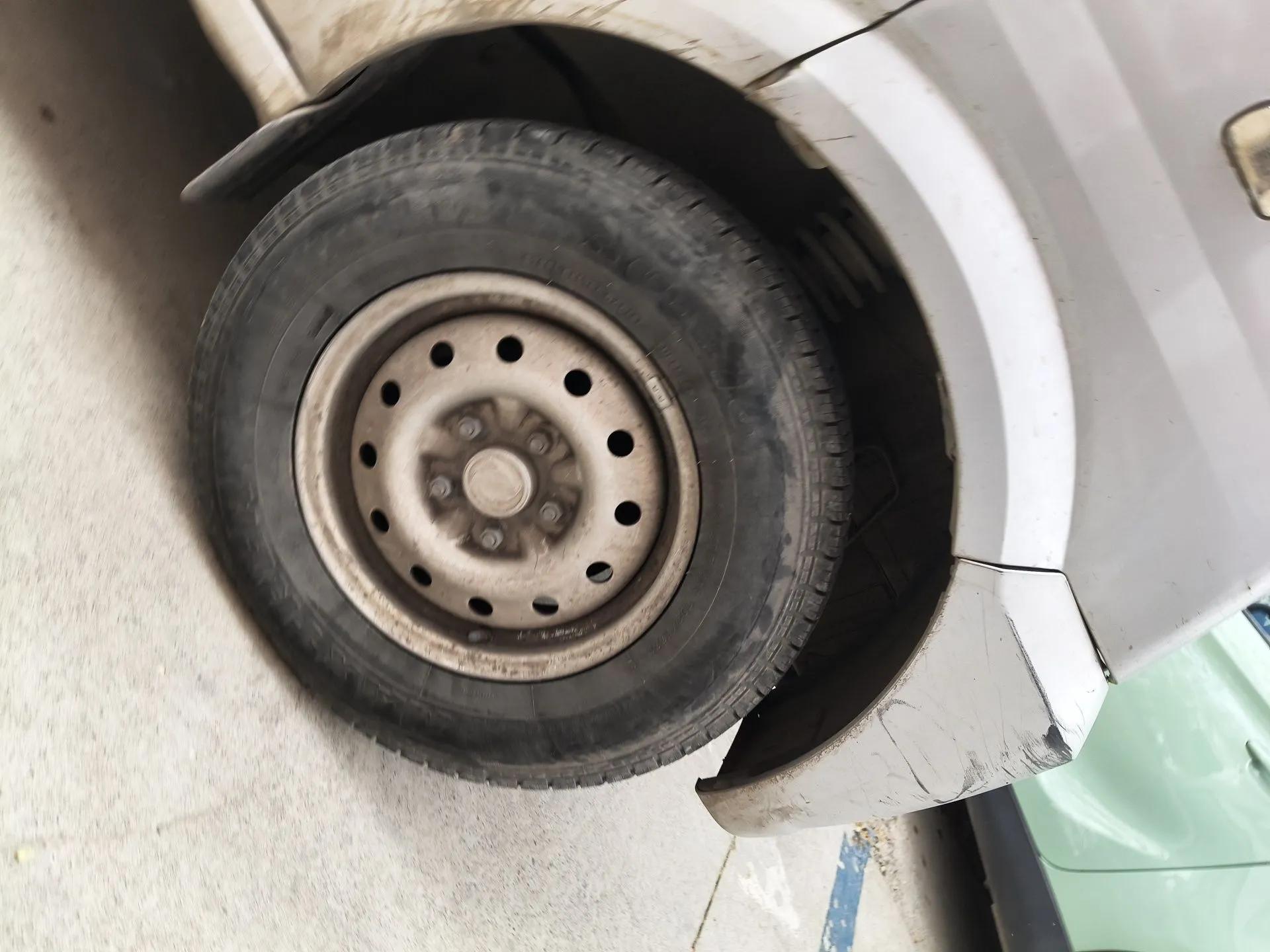 Dongfeng Xiaokang C36 2015 1.5L Base Version DK15-06 — миниатюра 8
