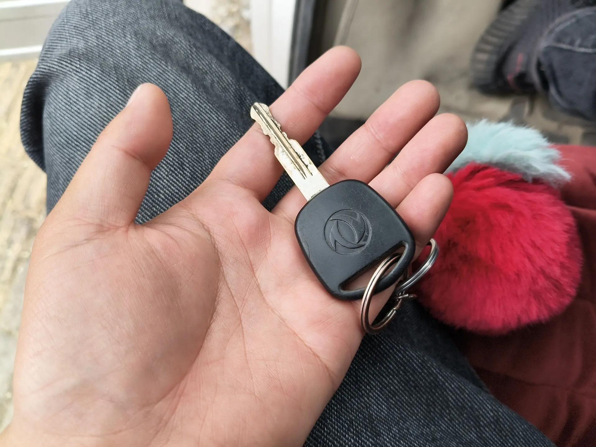 Dongfeng Xiaokang C36 2015 1.5L Base Version DK15-06 — миниатюра 9