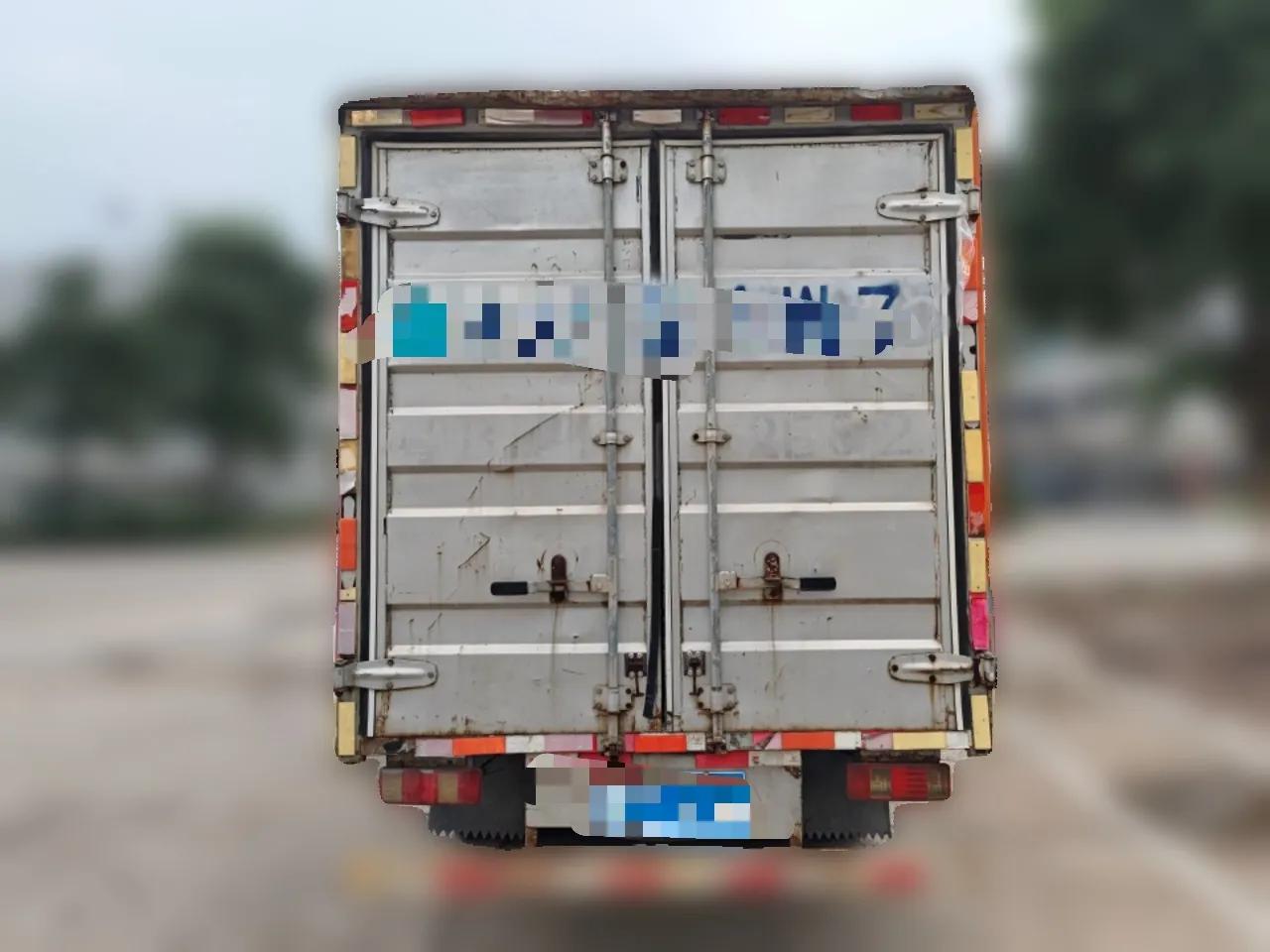 Dongfeng Xiaokang D52 2019 1.5L Base Version with Rear Dual Wheels China V Emission Standard DK15 — миниатюра 5