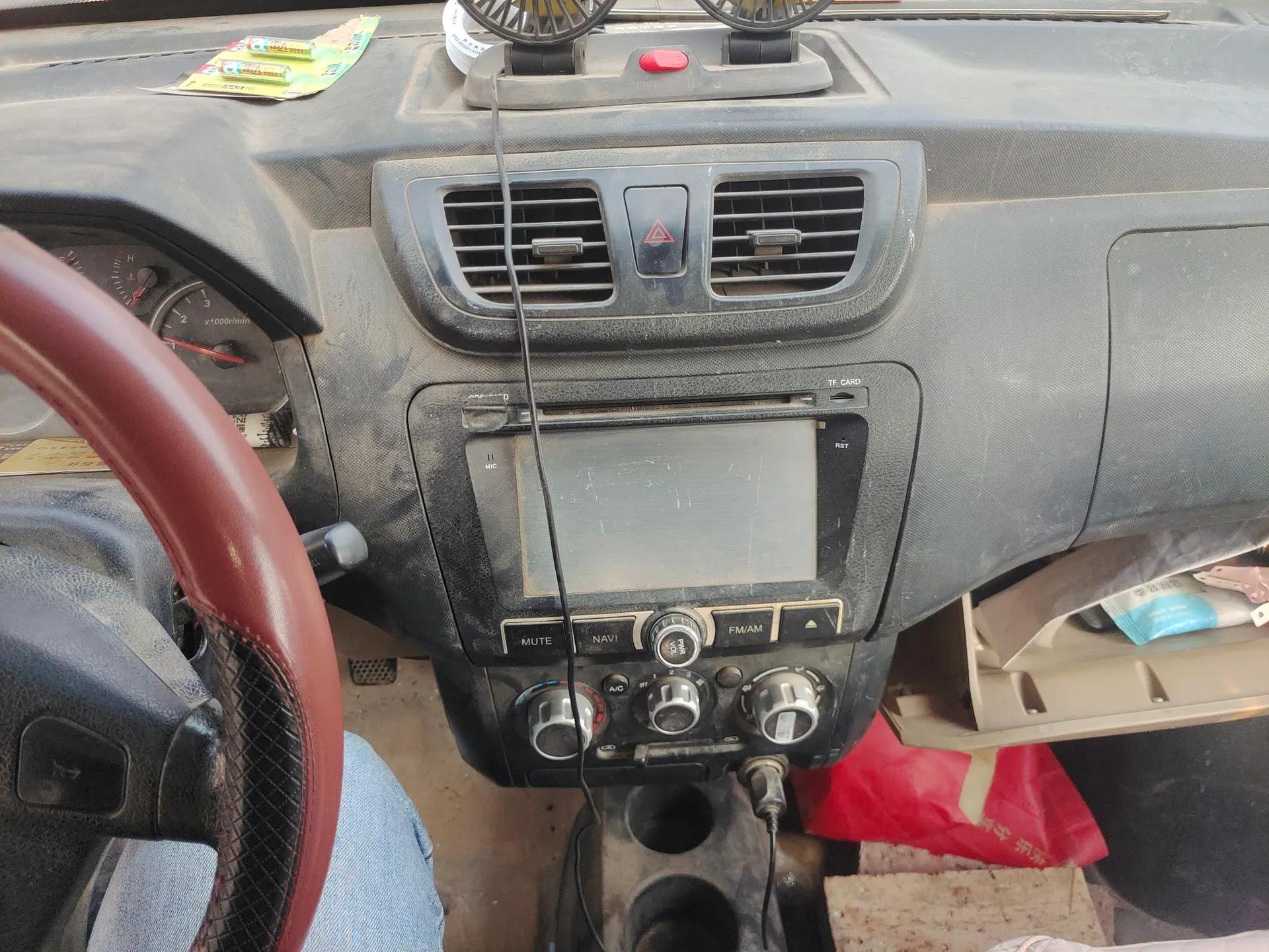 Dongfeng Xiaokang V29 2012 1.2L Standard Version — миниатюра 14