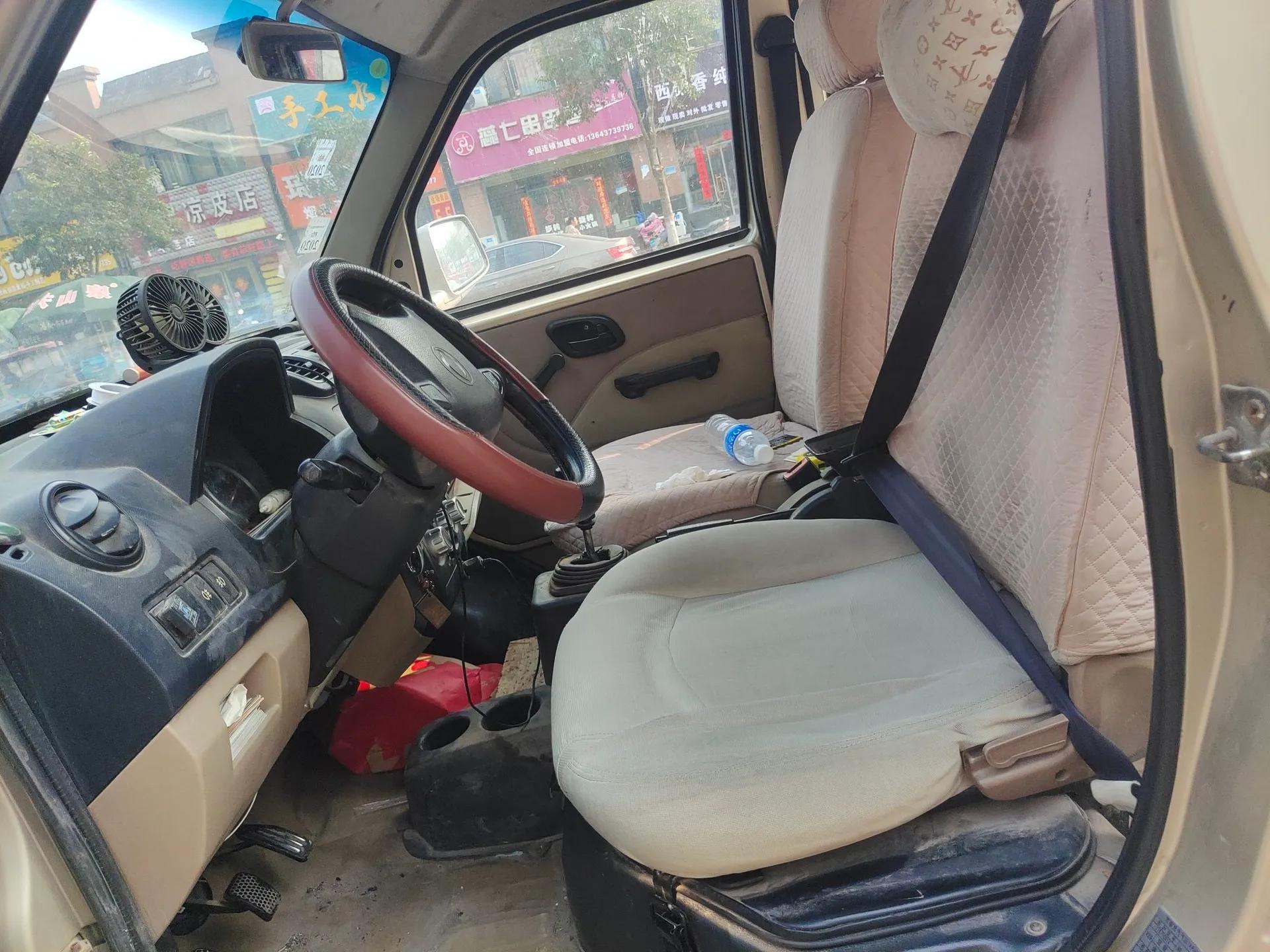 Dongfeng Xiaokang V29 2012 1.2L Standard Version — миниатюра 16