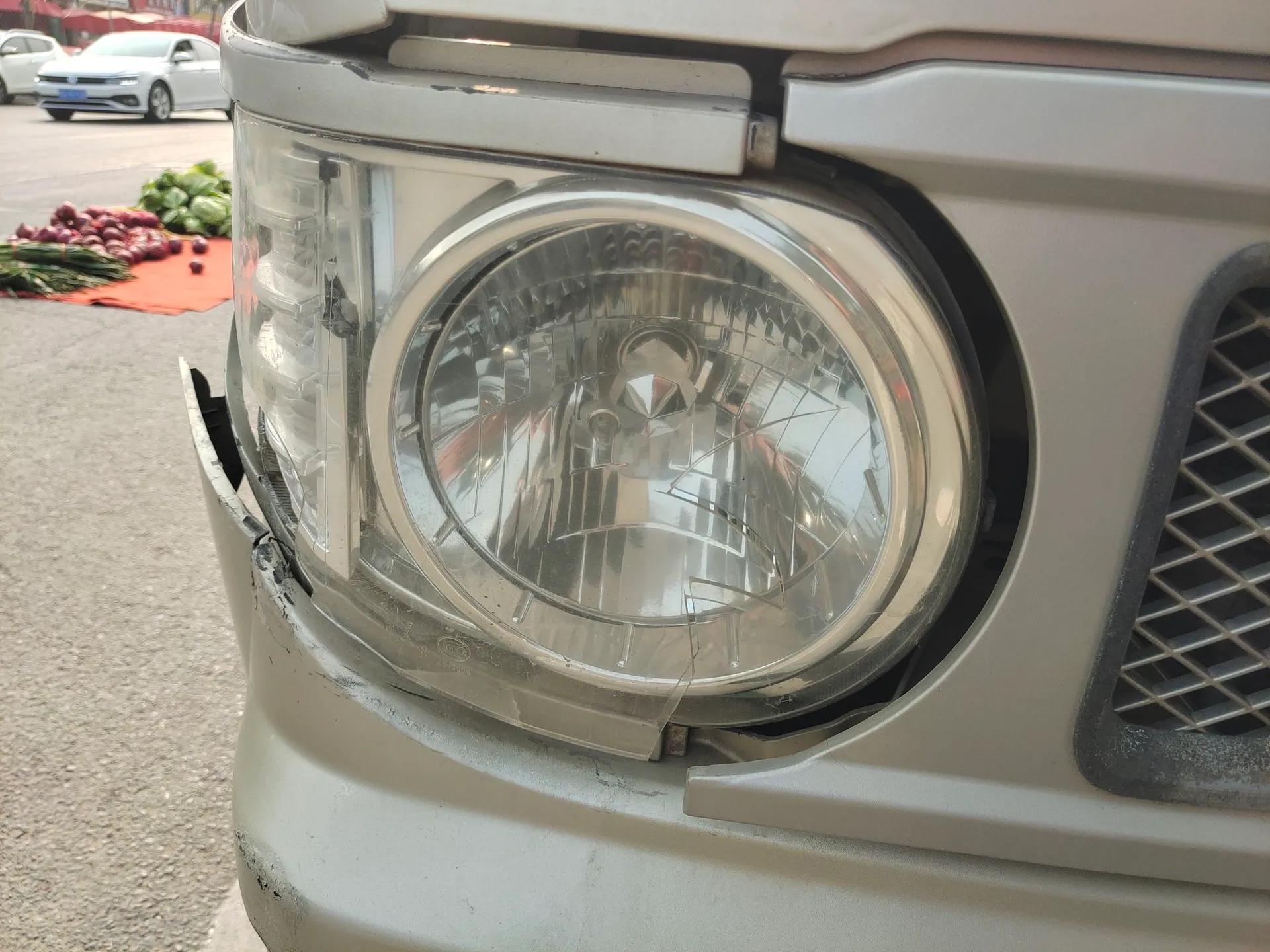 Dongfeng Xiaokang V29 2012 1.2L Standard Version — миниатюра 7