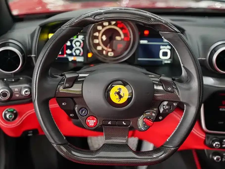 2021 Portofino 3.9T M — миниатюра 17