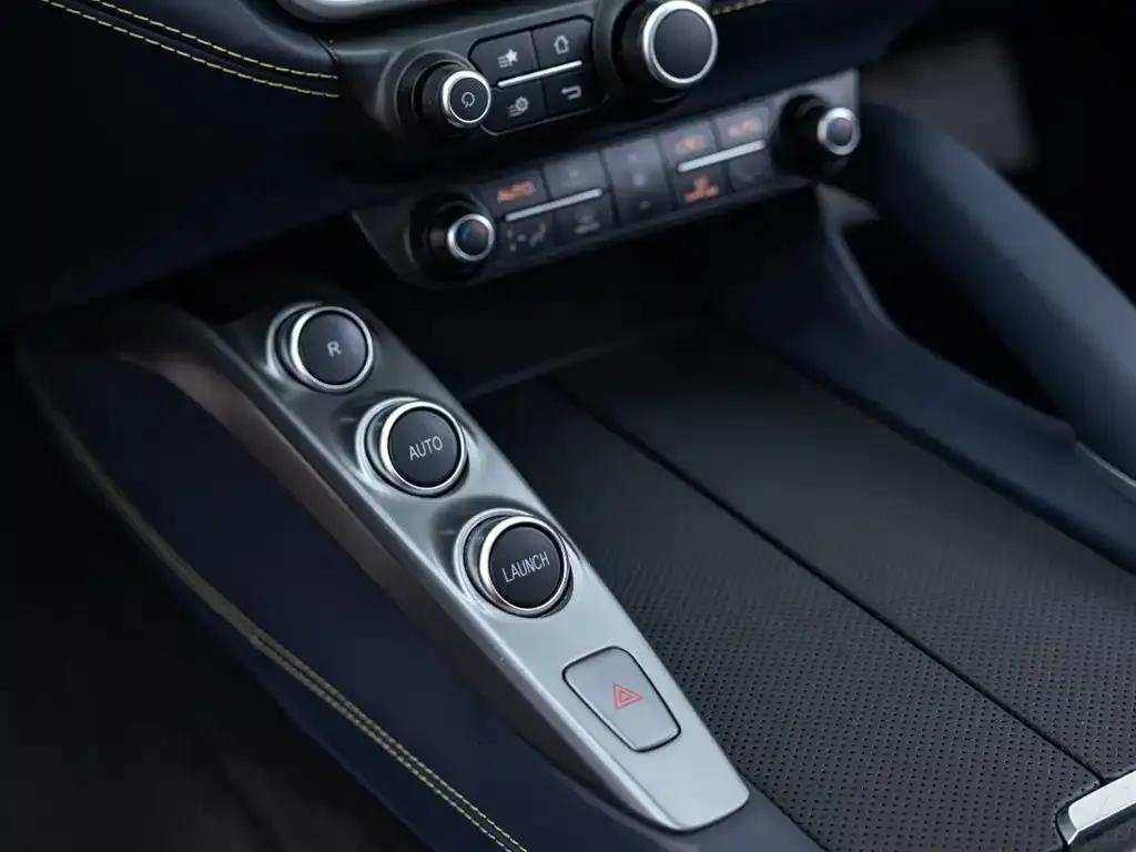 2017 GTC4Lusso 3.9T V8 — миниатюра 14