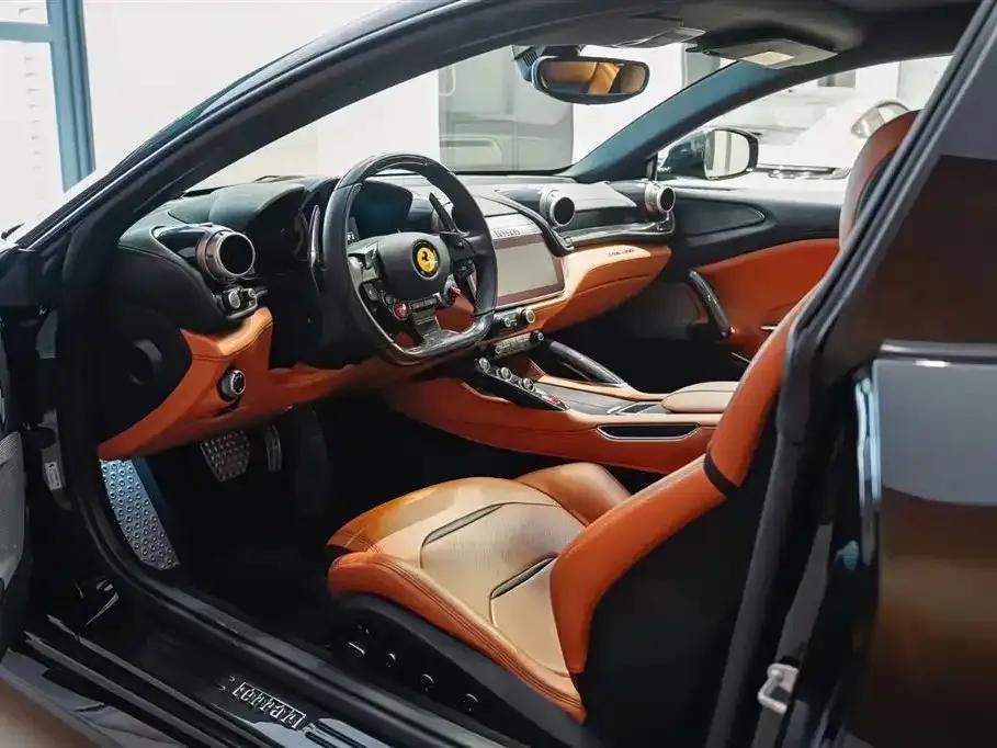 2016 GTC4Lusso 6.3L V12 — миниатюра 9