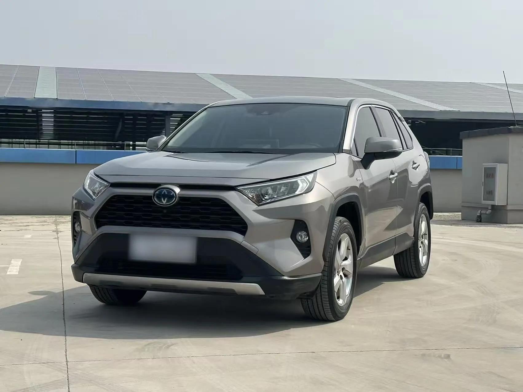 Toyota RAV4 2020 Dual-Engine 2.5L E-CVT Two-Wheel Drive Elite Edition — миниатюра 1