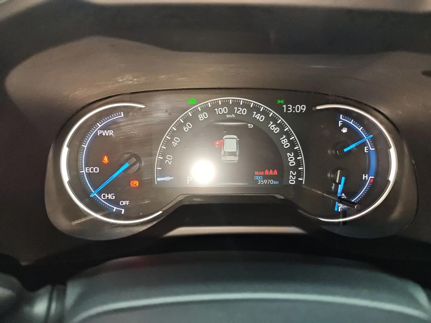 Toyota RAV4 2020 Dual-Engine 2.5L E-CVT Two-Wheel Drive Elite Edition — миниатюра 10