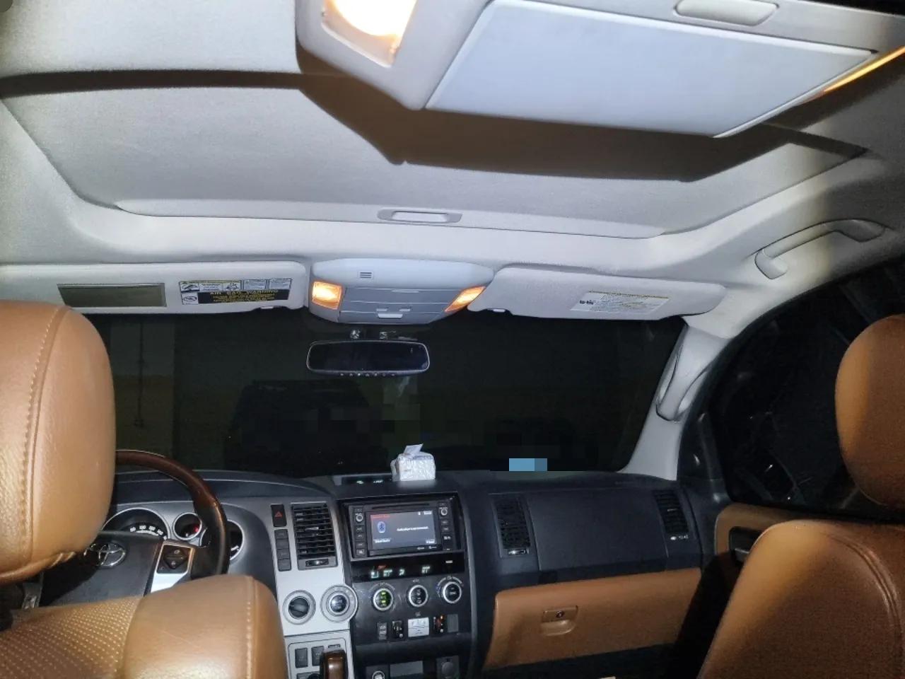 Toyota Sequoia  — миниатюра 19