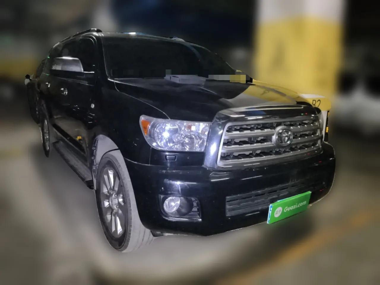 Toyota Sequoia  — миниатюра 3