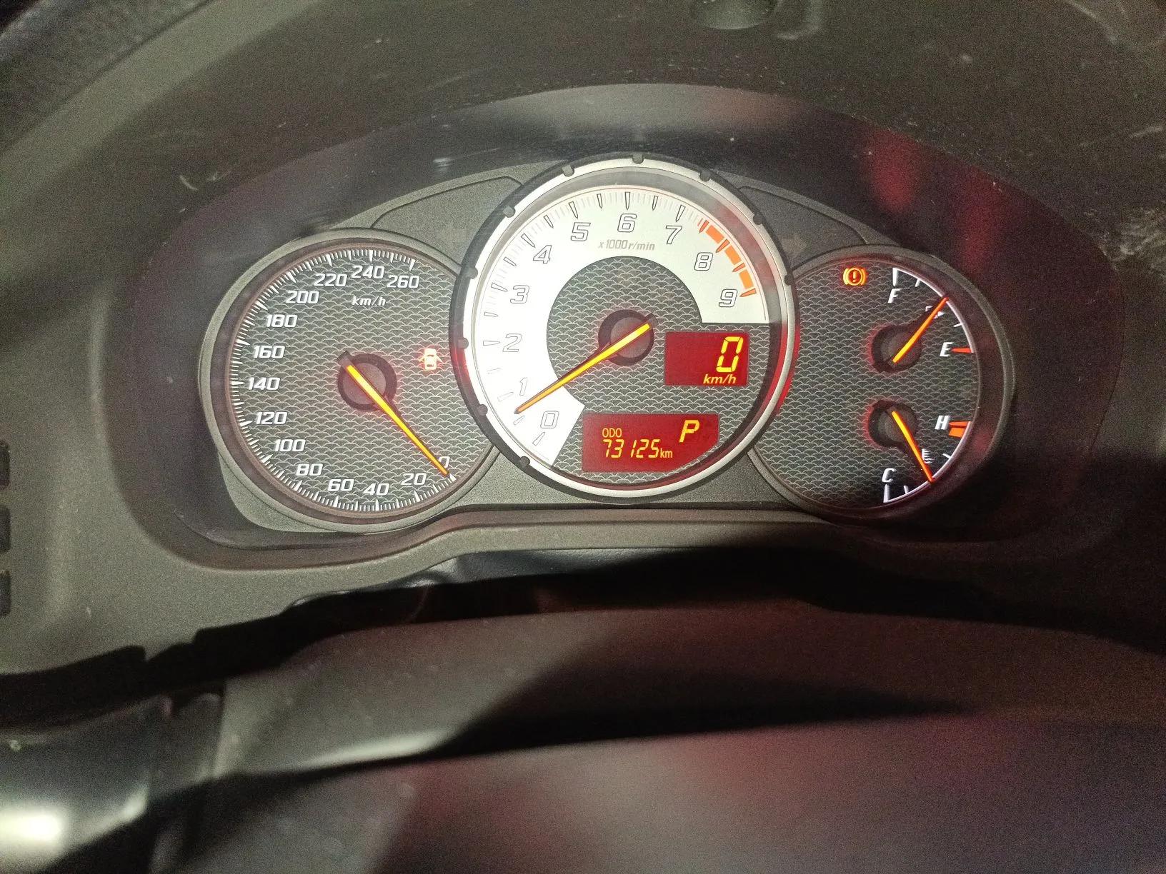 Toyota 86 2013 2.0L Automatic Luxury Version — миниатюра 13