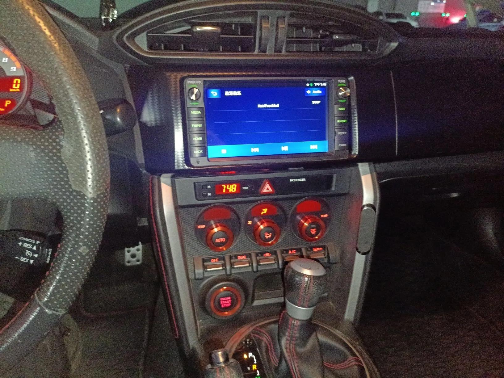 Toyota 86 2013 2.0L Automatic Luxury Version — миниатюра 14