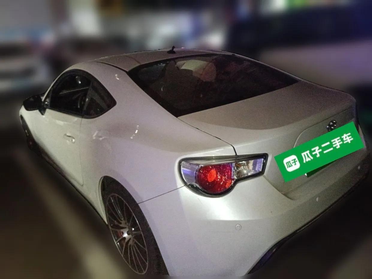 Toyota 86 2013 2.0L Automatic Luxury Version — миниатюра 4