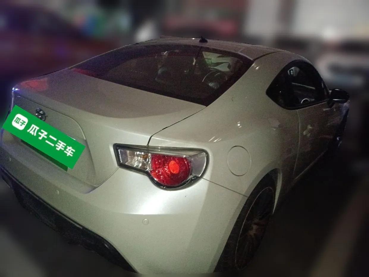 Toyota 86 2013 2.0L Automatic Luxury Version — миниатюра 6
