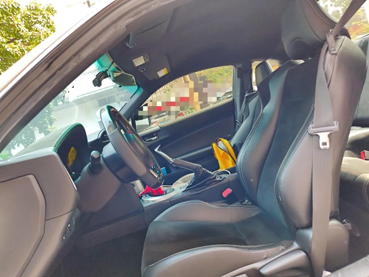 Toyota 86 2019 2.0L Manual Luxury Edition — миниатюра 16