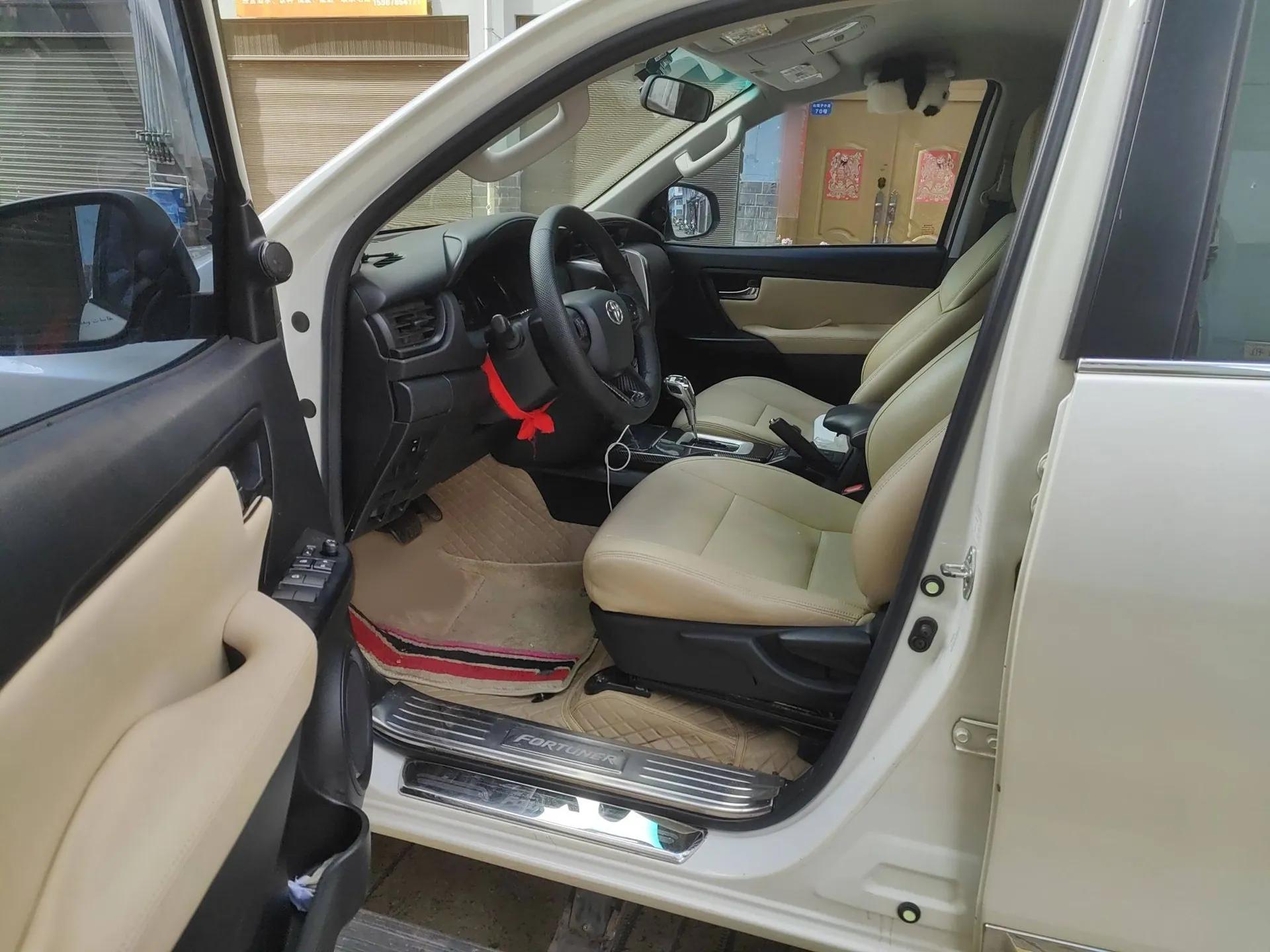 Toyota Fortuner 2016 2.7L Middle East Version — миниатюра 12