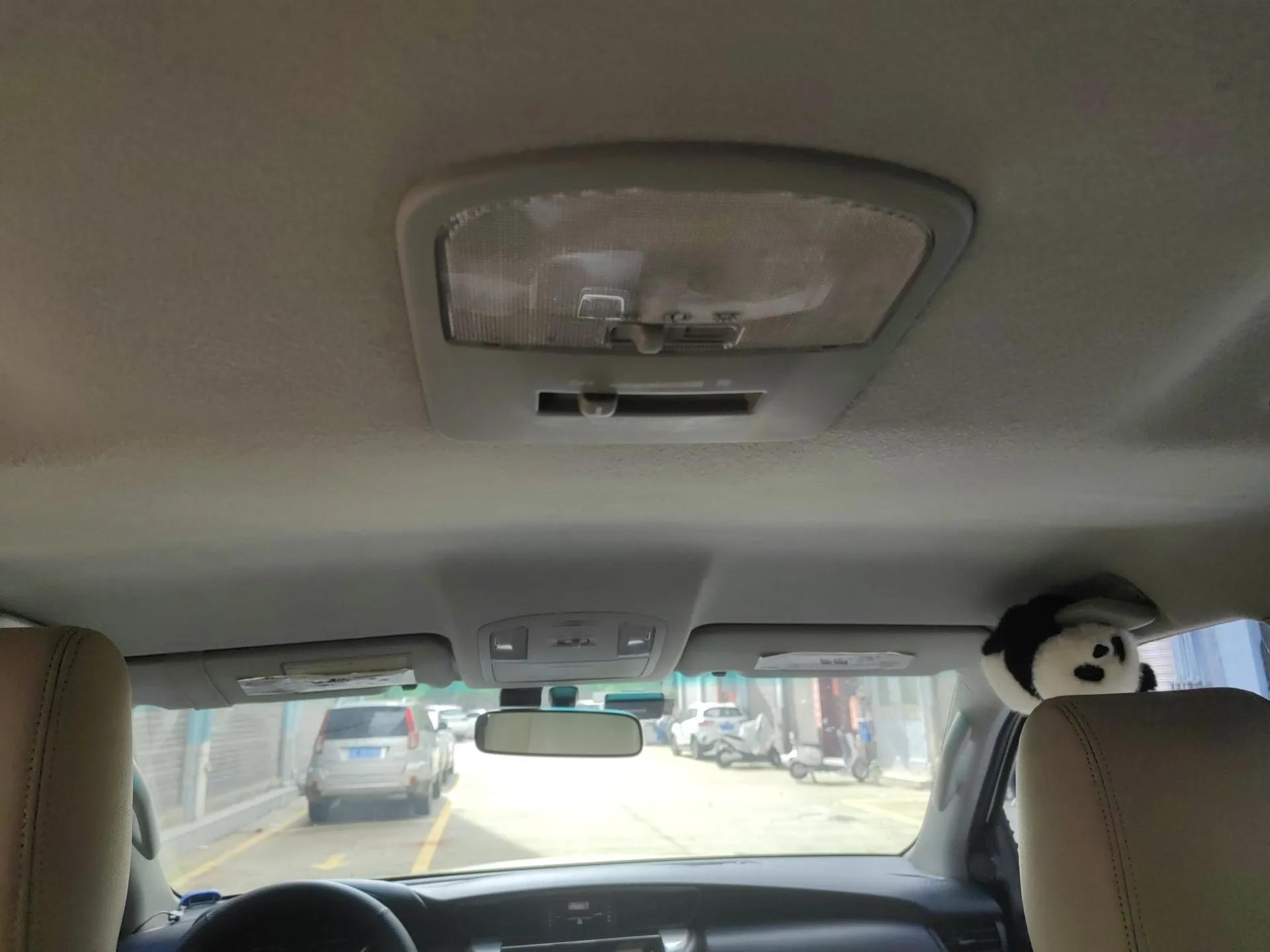 Toyota Fortuner 2016 2.7L Middle East Version — миниатюра 17