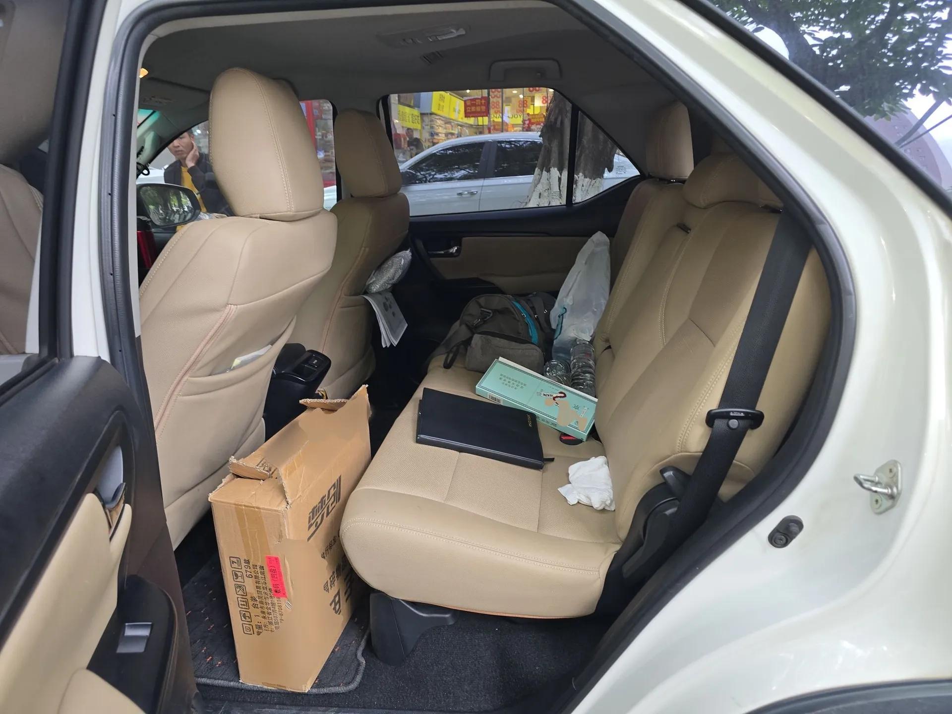 Toyota Fortuner 2016 2.7L Middle East Version — миниатюра 18