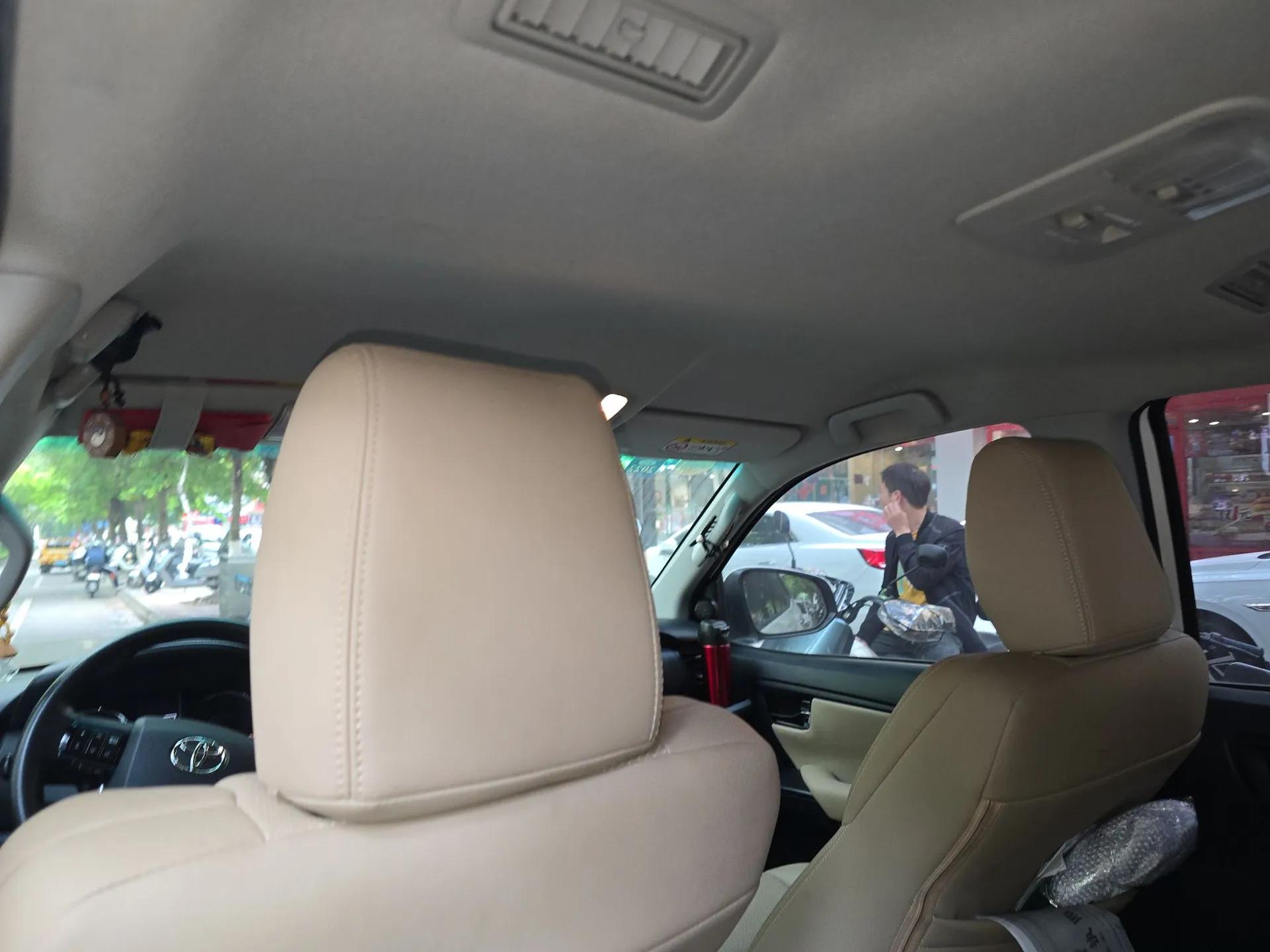 Toyota Fortuner 2016 2.7L Middle East Version — миниатюра 19