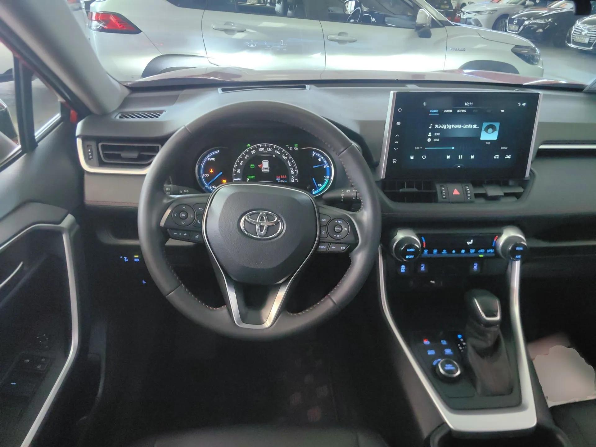 Toyota Wildlander New Energy 2021 High-Performance Edition 2.5L Two-Wheel Drive Powerful Version — миниатюра 12