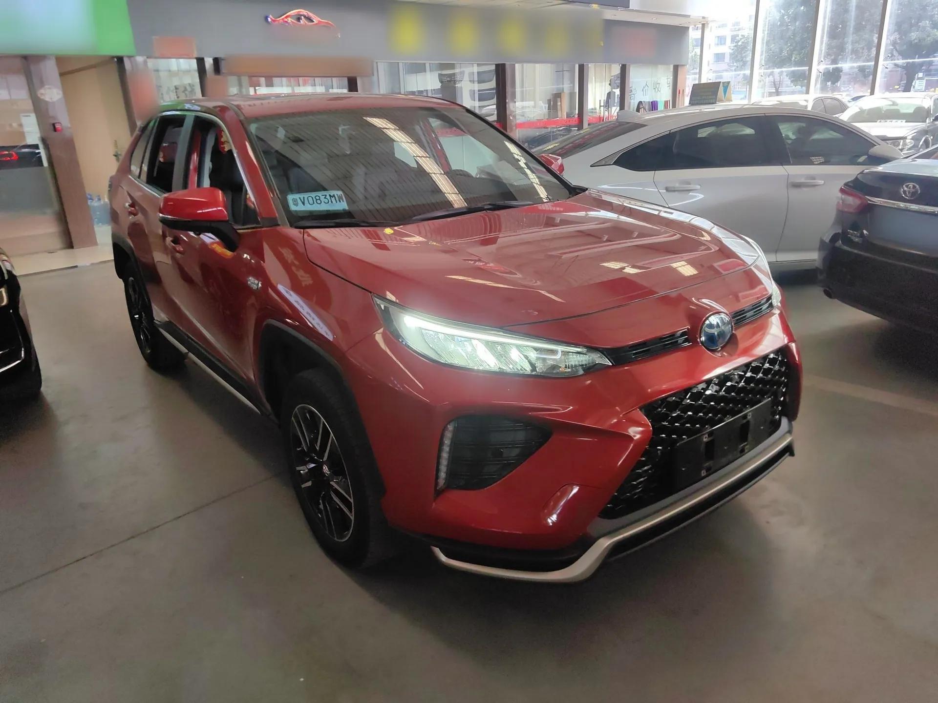 Toyota Wildlander New Energy 2021 High-Performance Edition 2.5L Two-Wheel Drive Powerful Version — миниатюра 4