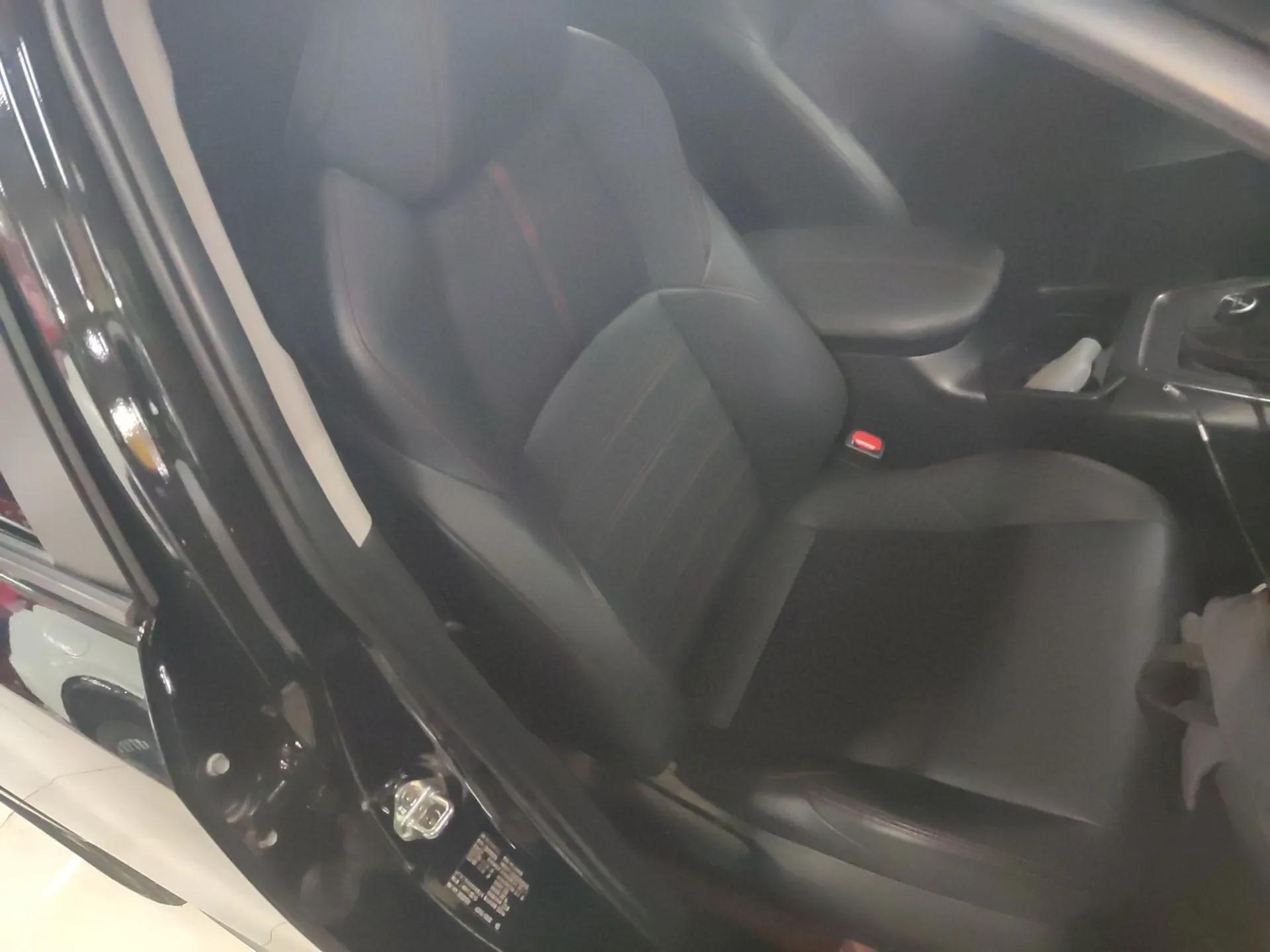 Toyota Wildlander New Energy 2021 High-Performance Edition 2.5L Four-Wheel Drive GT Version — миниатюра 23