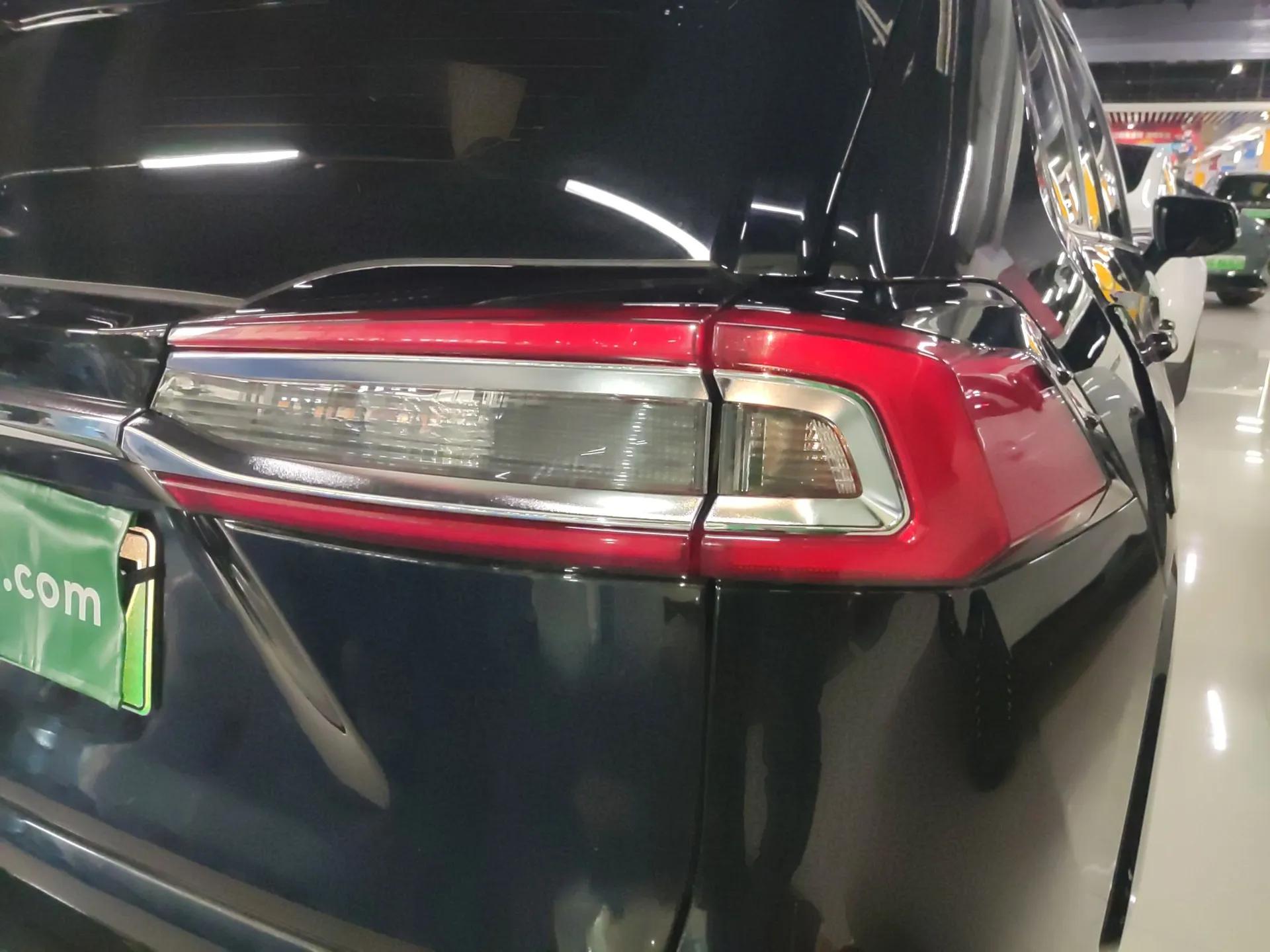 Toyota Wildlander New Energy 2021 High-Performance Edition 2.5L Four-Wheel Drive GT Version — миниатюра 8