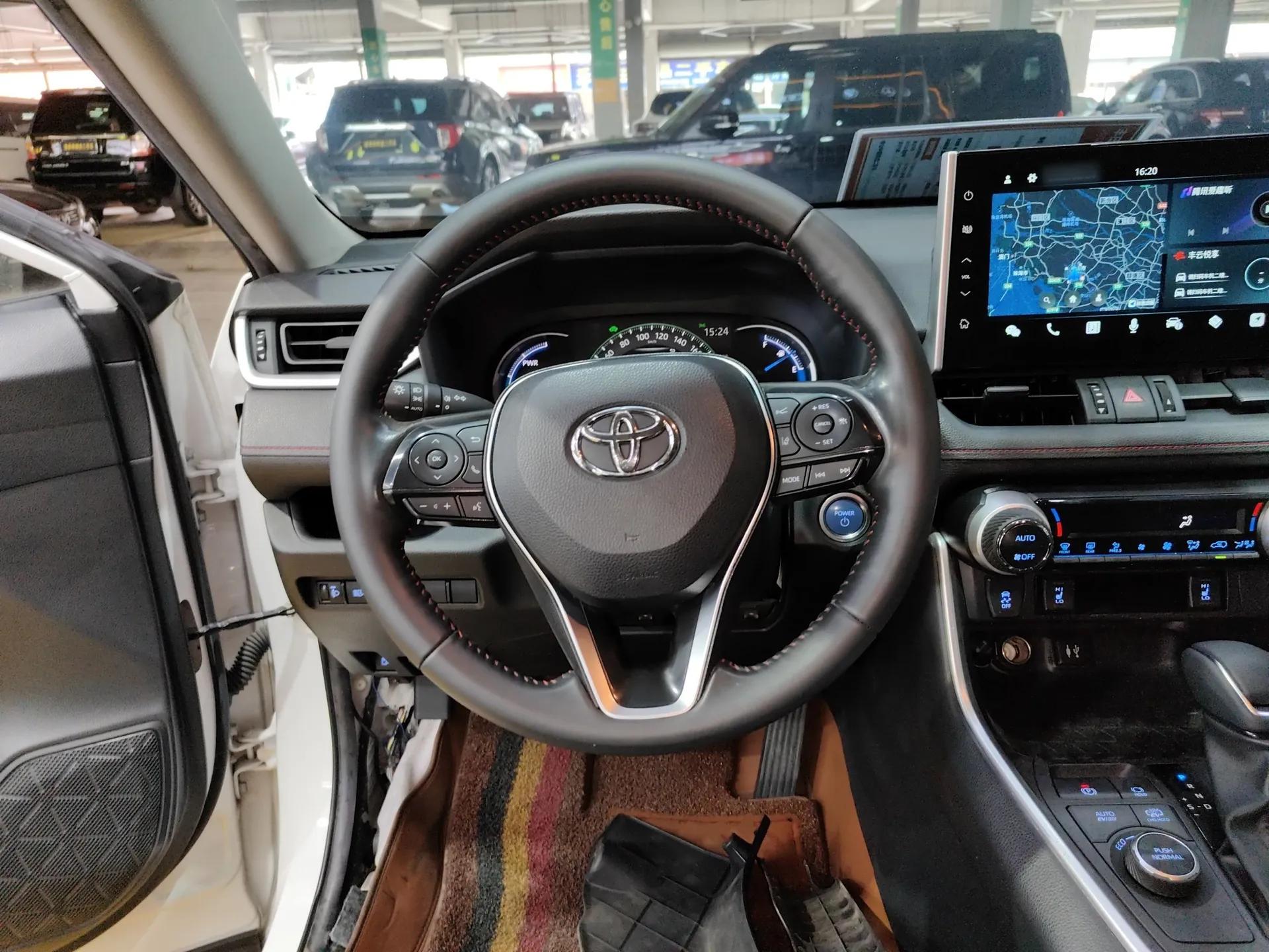 Toyota Wildlander New Energy 2021 High-Performance Edition 2.5L Two-Wheel Drive Powerful Version — миниатюра 13