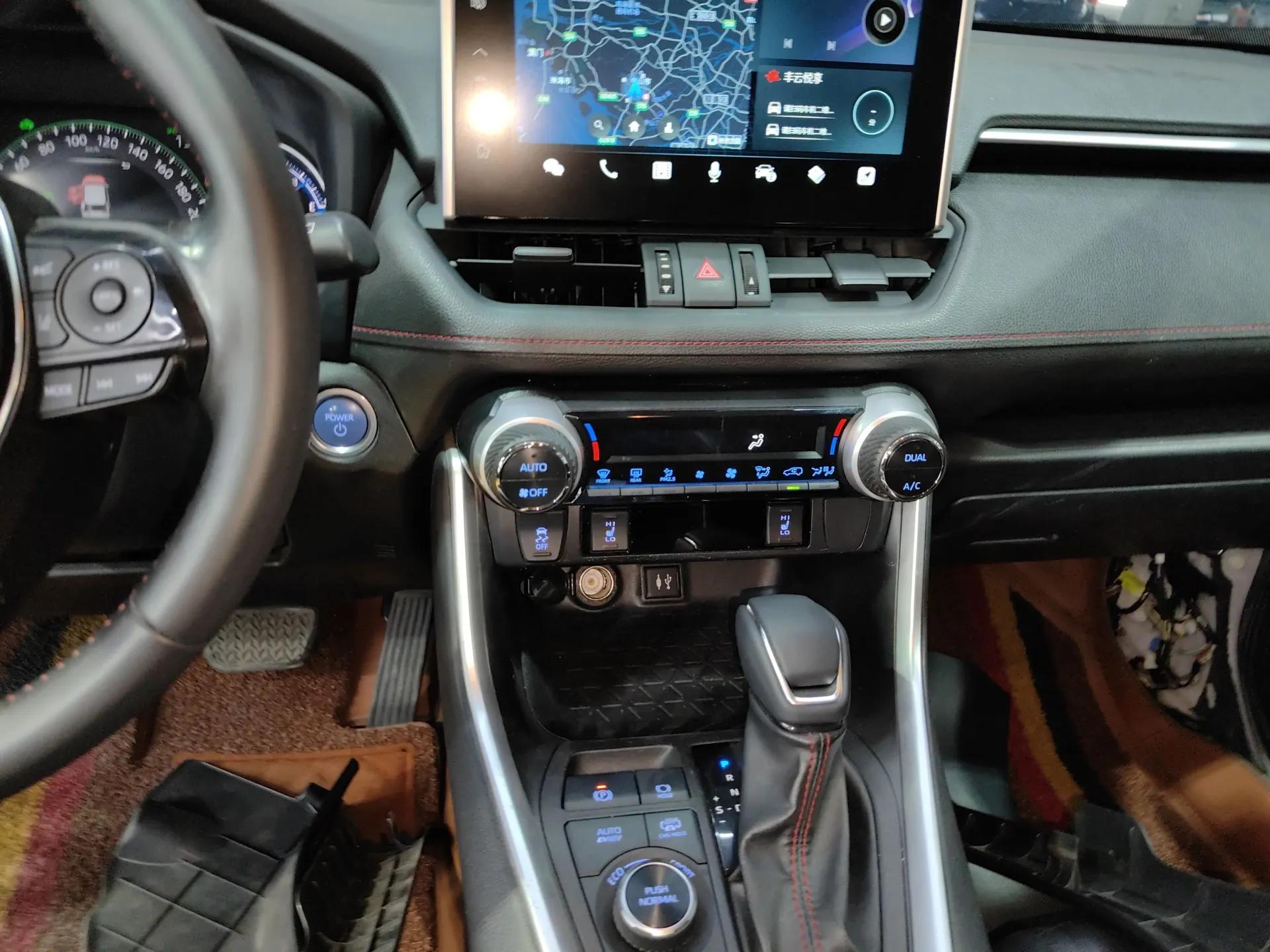 Toyota Wildlander New Energy 2021 High-Performance Edition 2.5L Two-Wheel Drive Powerful Version — миниатюра 15