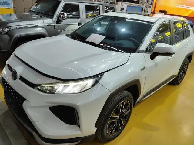 Toyota Wildlander New Energy 2021 High-Performance Edition 2.5L Two-Wheel Drive Powerful Version