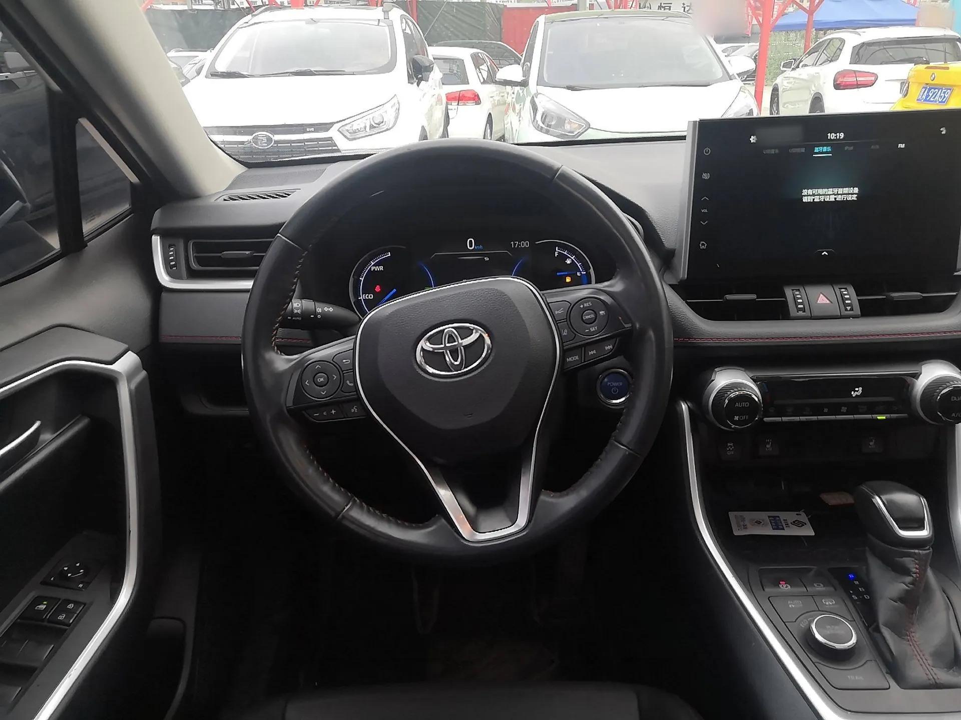 Toyota Wildlander New Energy 2021 High-Performance Edition 2.5L Four-Wheel Drive Powerful Version — миниатюра 12