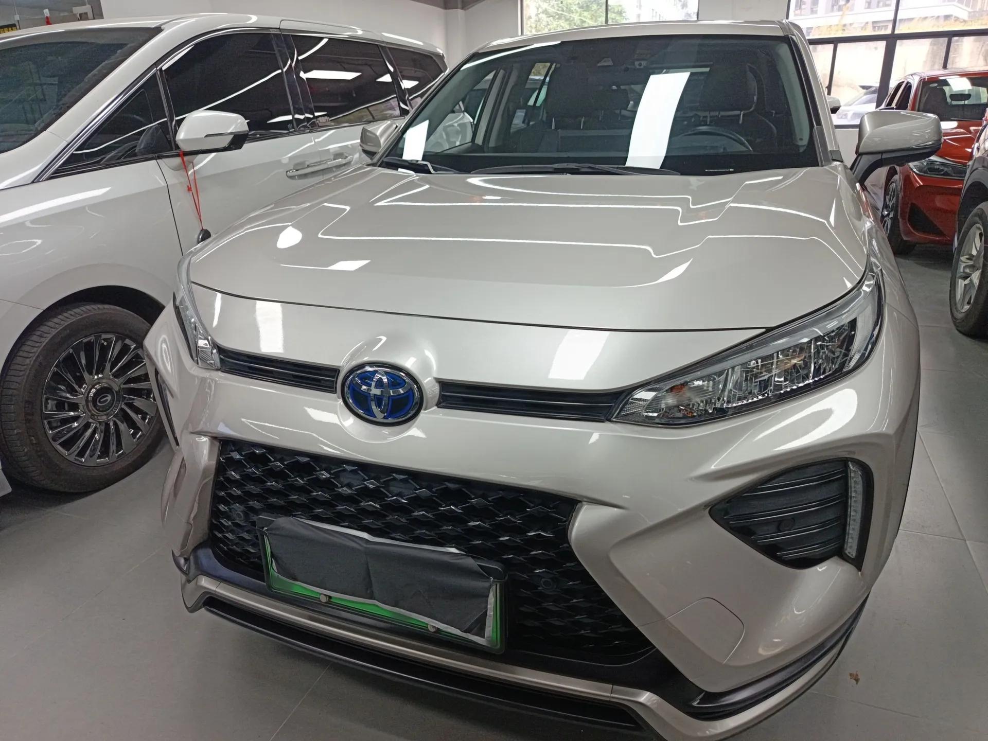 Toyota Wildlander New Energy 2021 High-Performance Edition 2.5L Two-Wheel Drive Powerful Version — миниатюра 2