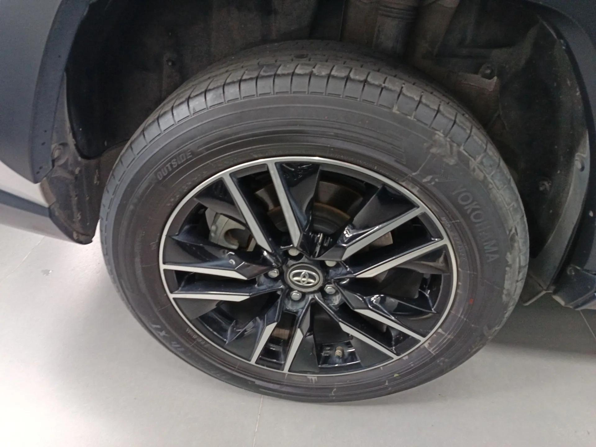 Toyota Wildlander New Energy 2021 High-Performance Edition 2.5L Two-Wheel Drive Powerful Version — миниатюра 10