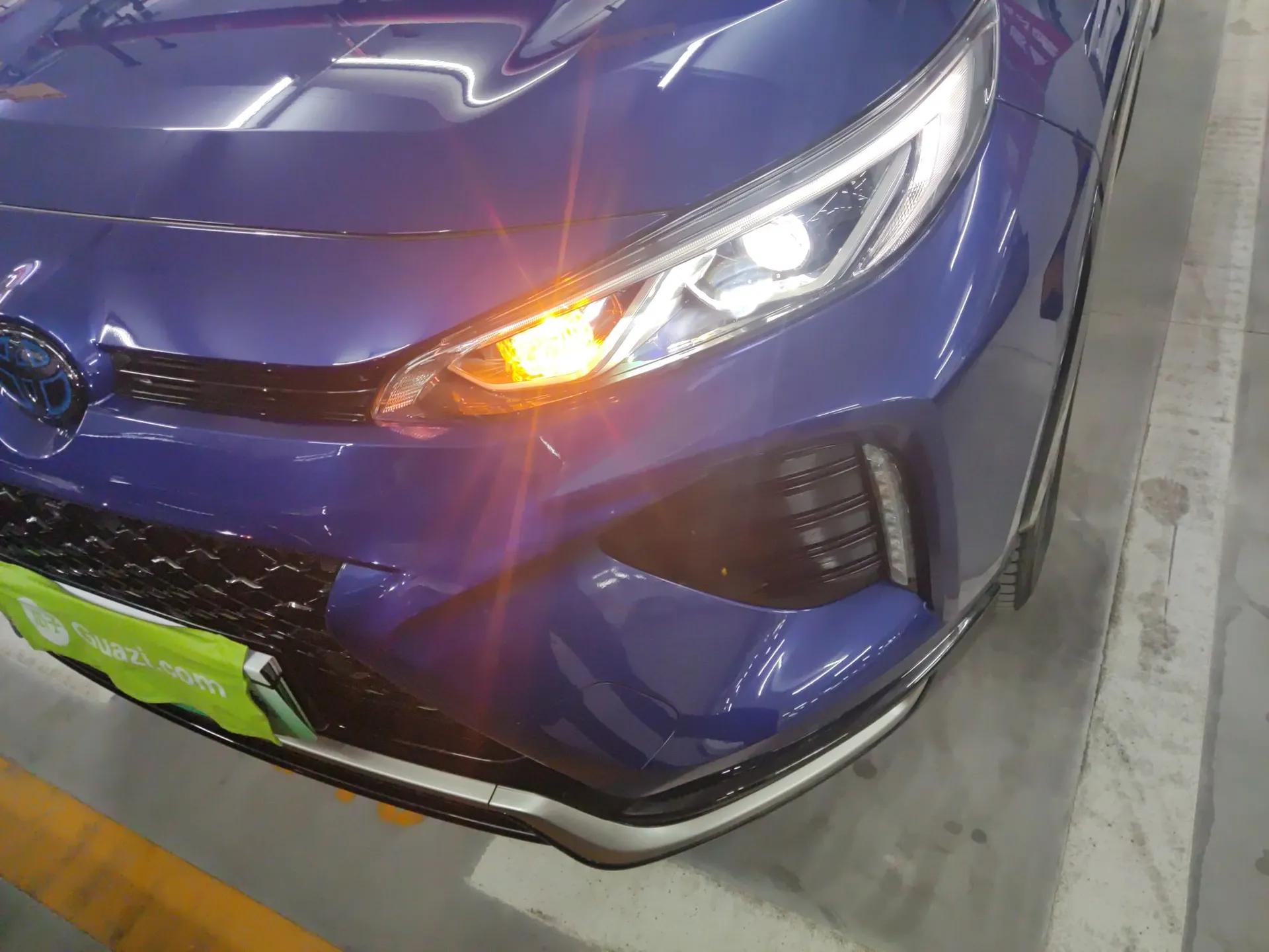 Toyota Wildlander New Energy 2021 High-Performance Edition 2.5L Four-Wheel Drive Powerful Version — миниатюра 9