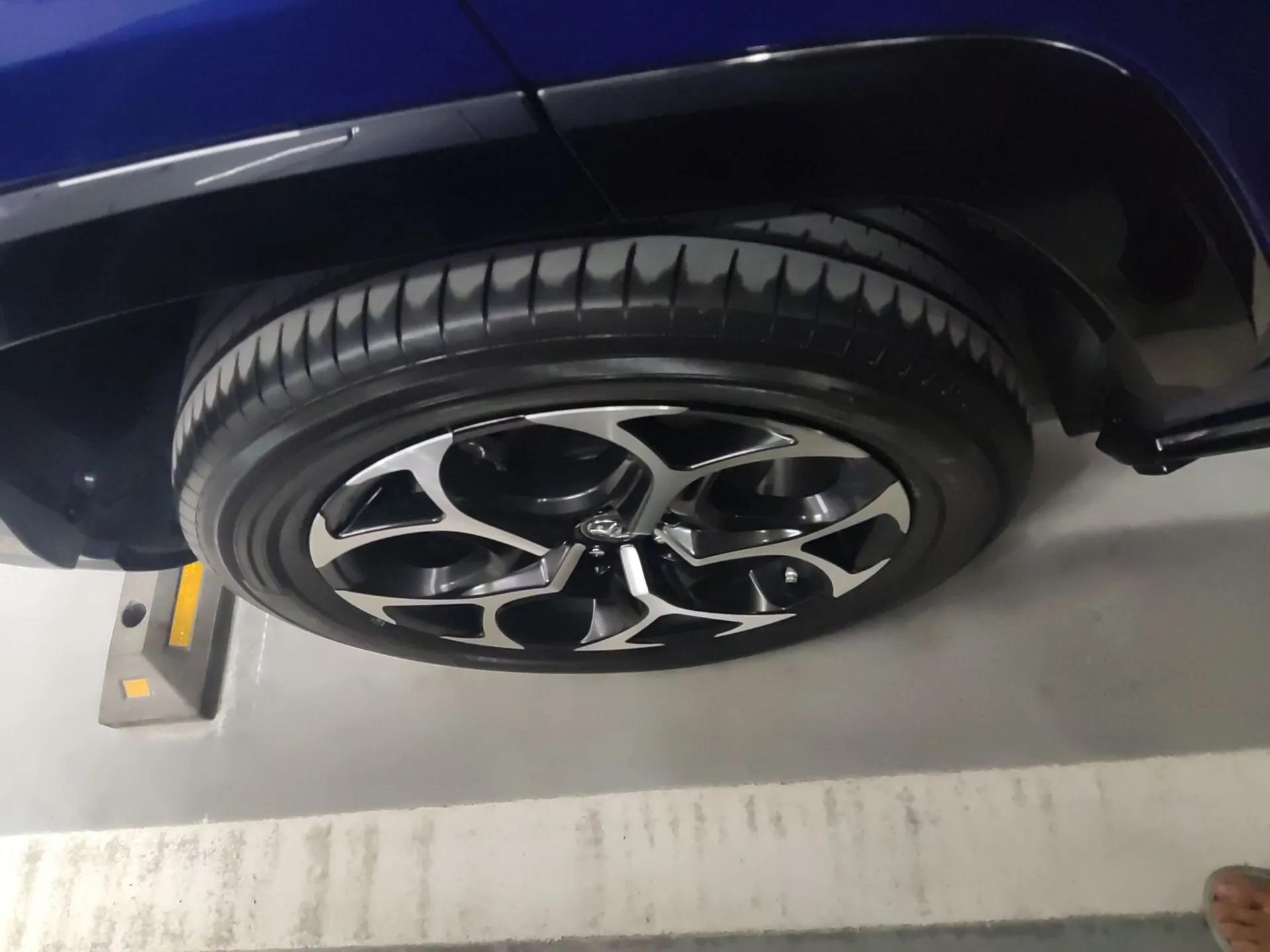 Toyota Wildlander New Energy 2021 High-Performance Edition 2.5L Four-Wheel Drive Powerful Version — миниатюра 10