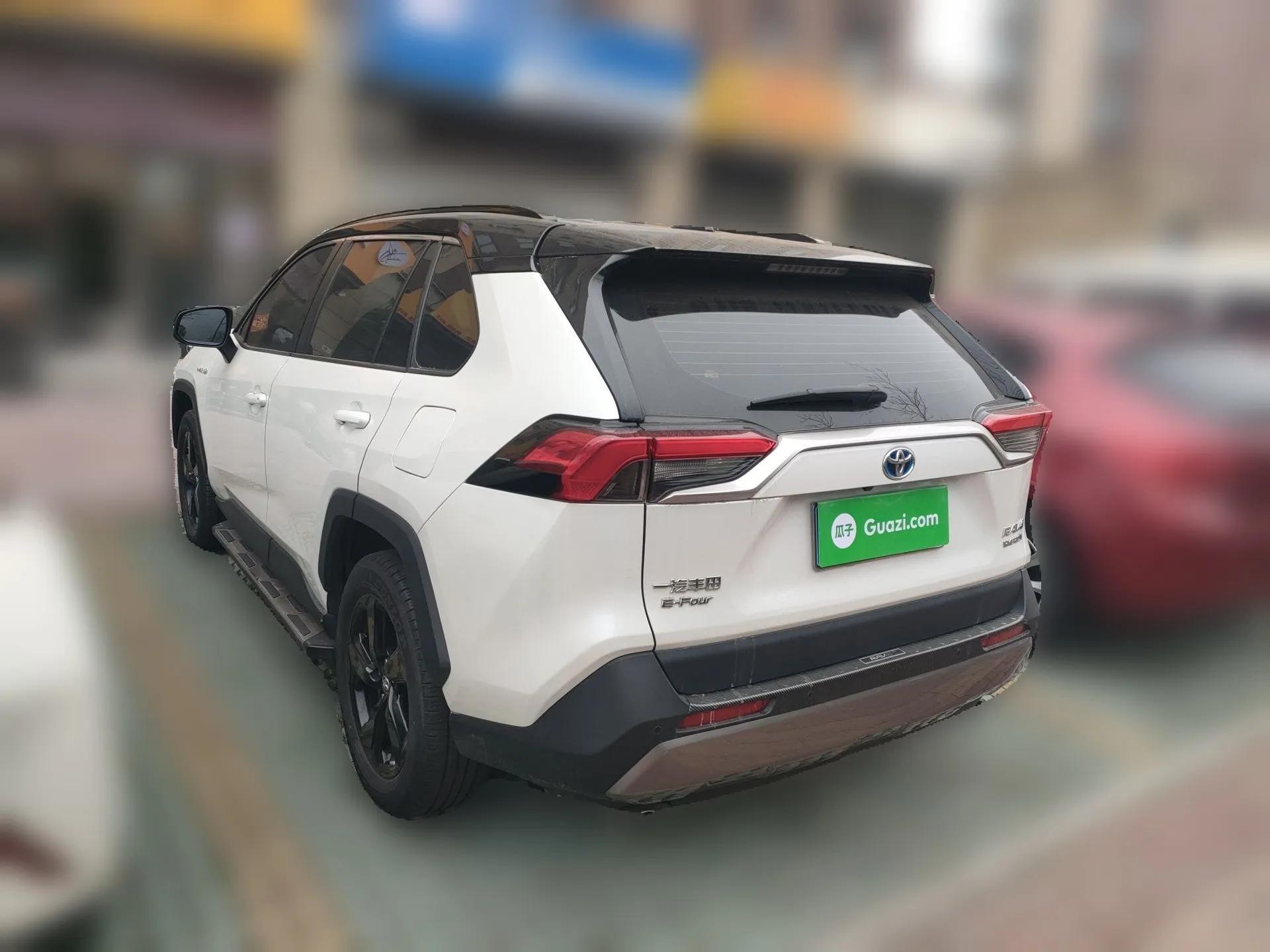 Toyota RAV4 Rongfang Plug-in Hybrid 2022 2.5L Four-Wheel Drive Flagship Pro — миниатюра 4
