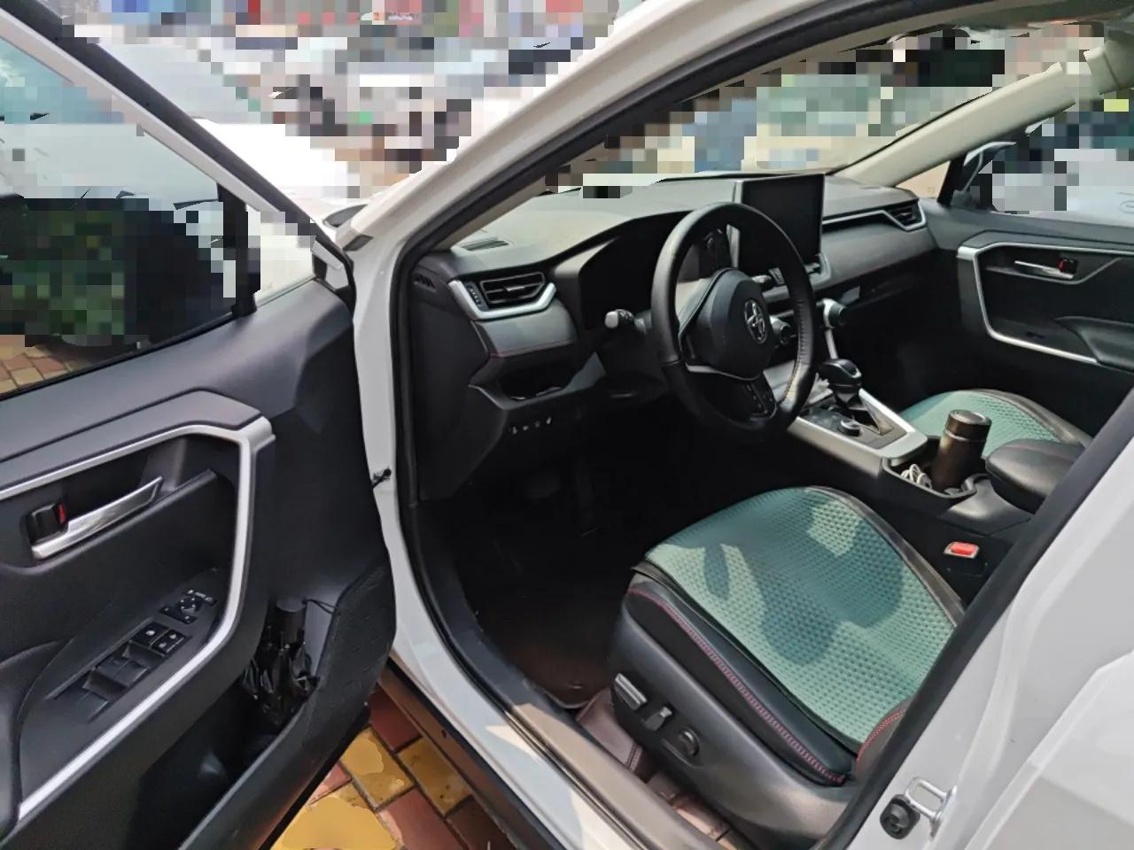 Toyota RAV4 Rongfang Plug-in Hybrid 2022 2.5L Two-Wheel Drive Elite Pro — миниатюра 17